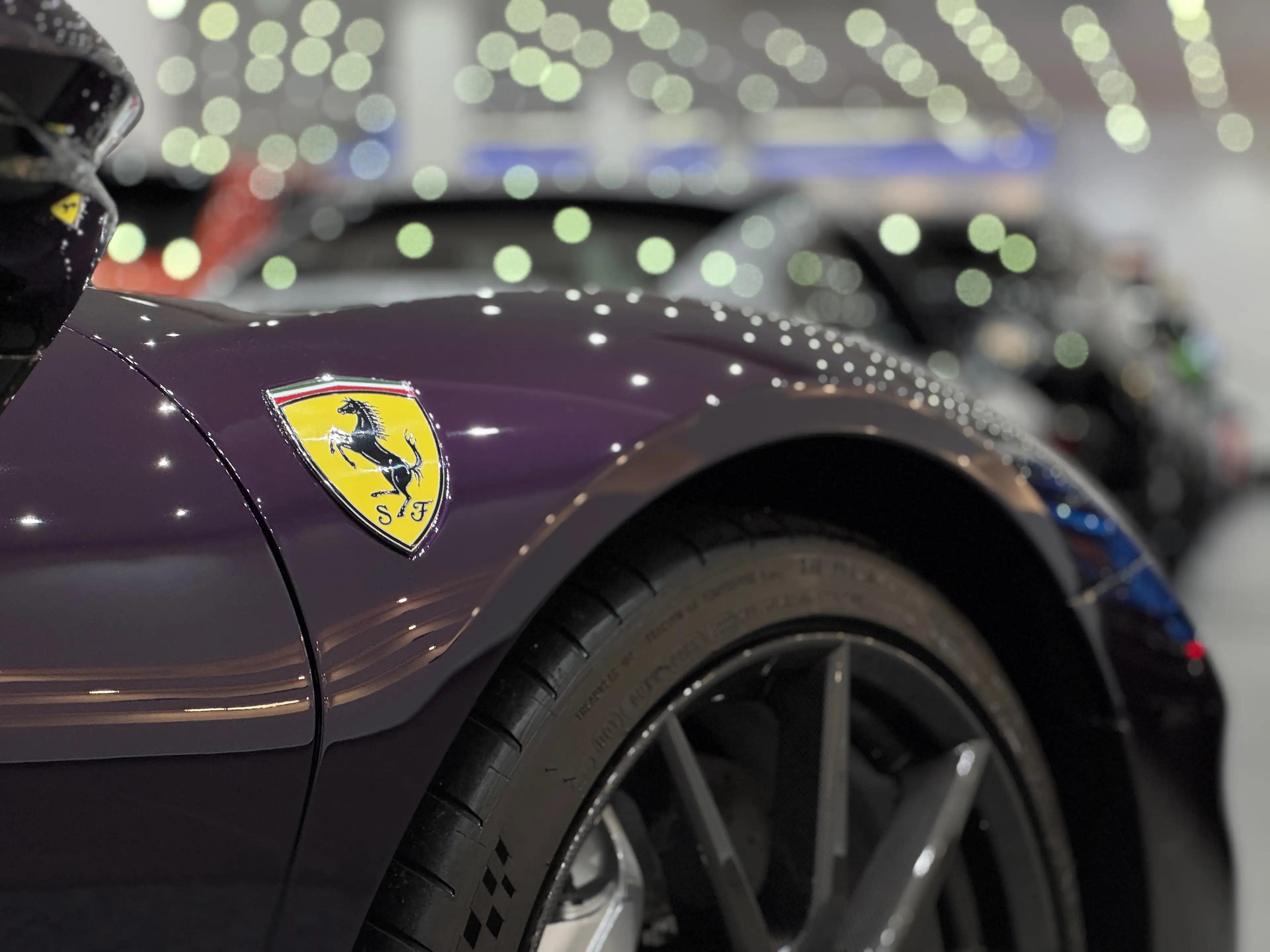 Ferrari SF90 Stradale Assetto Fiorano *Atelier*Viola-Hong-Kong*Carbon* — photo 9