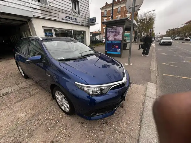 Toyota Auris TOURING SPORTS 1.8 HYBRID 136 COLLECTION CVT AUTO
