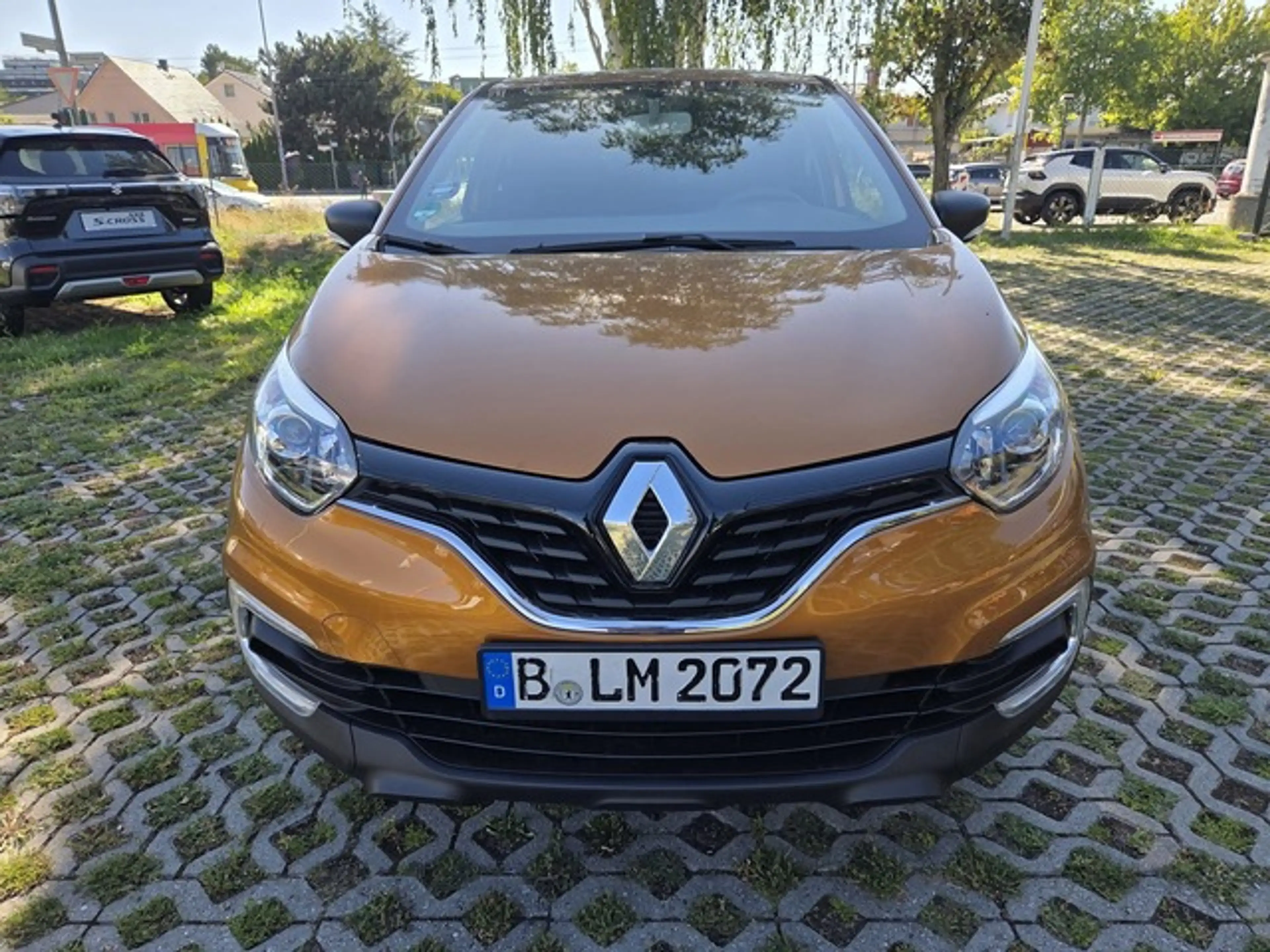 Renault Captur Life Klima Allwetter HU/AU + Service neu — photo 2