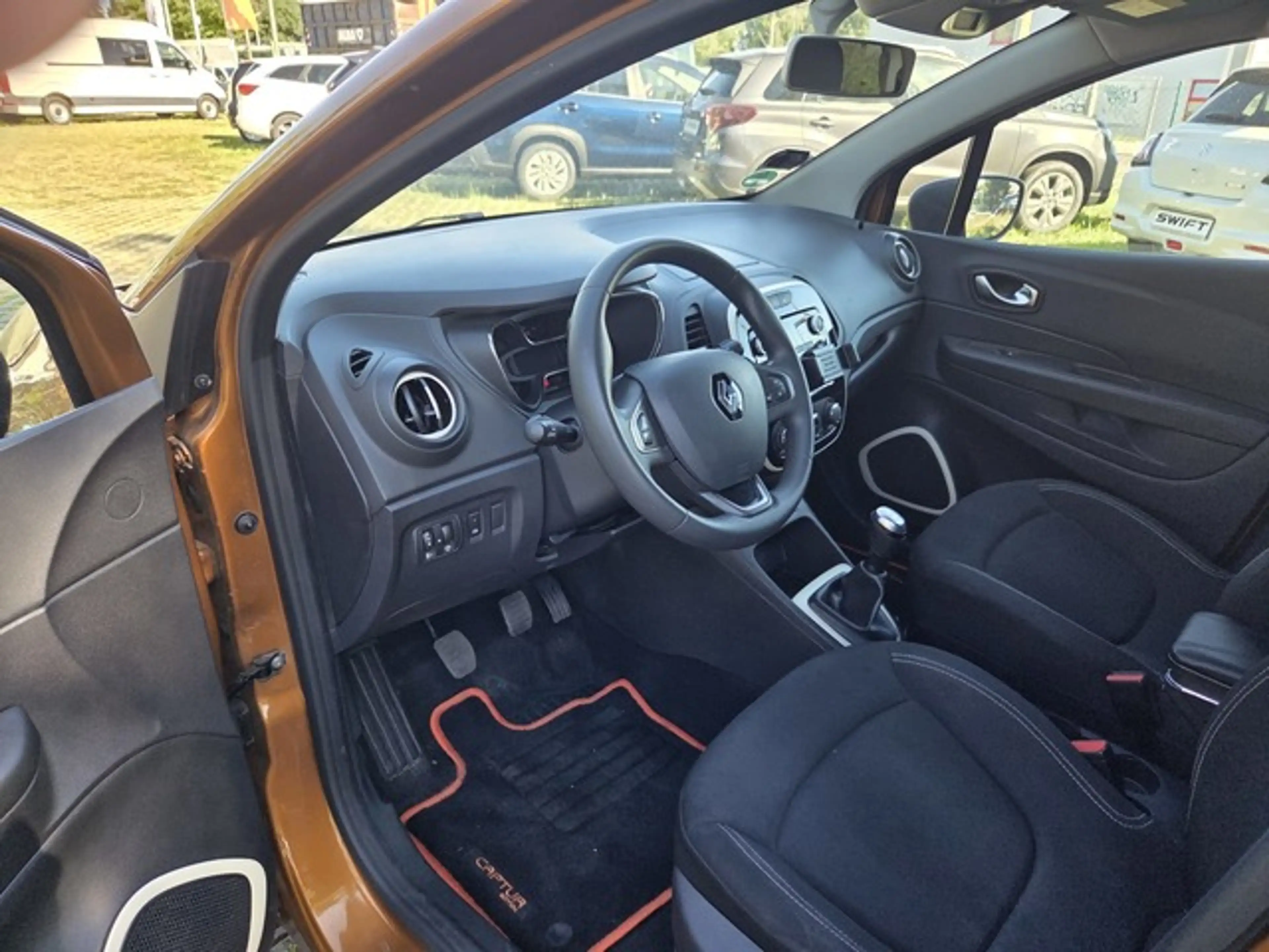 Renault Captur Life Klima Allwetter HU/AU + Service neu — photo 10