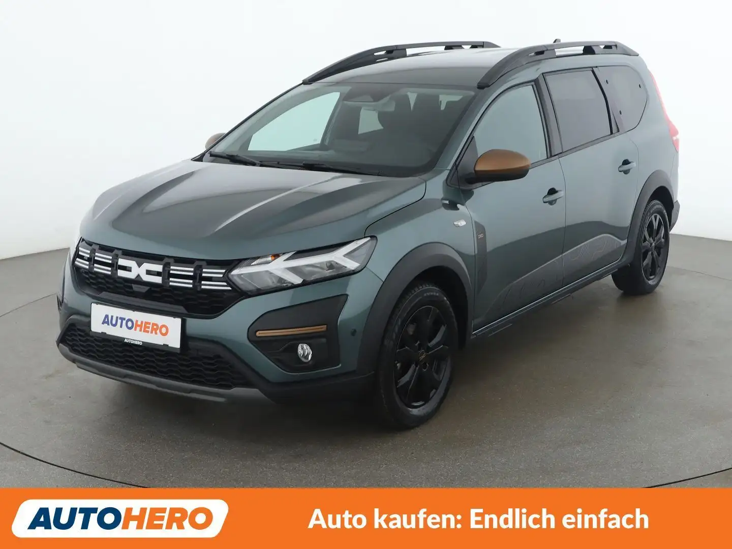 Dacia Jogger 1.6 Hybrid E-Tech Extreme Grün - 1
