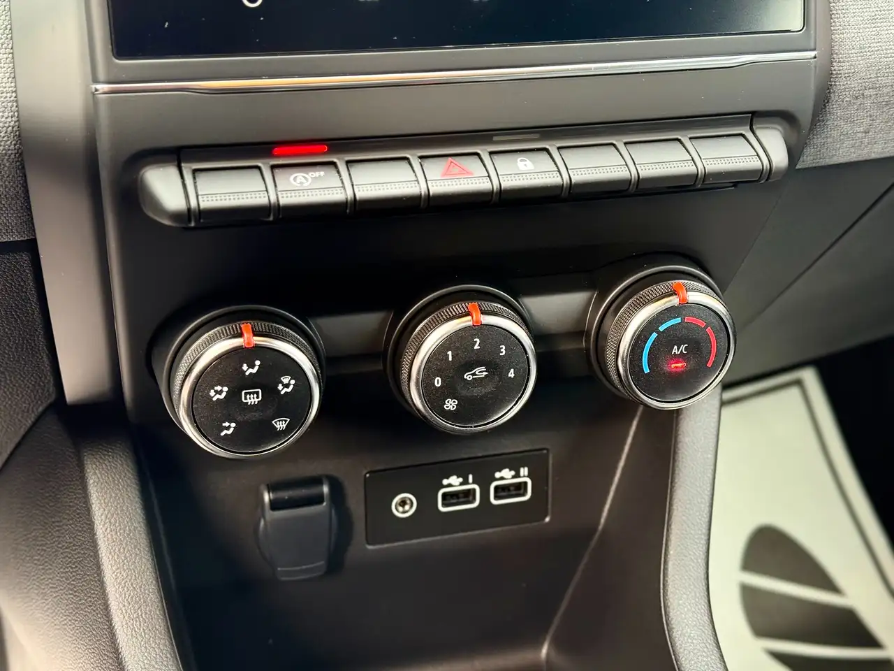 Renault Clio 1.0 *CARPLAY*GPS*CRUISE*RADARS*LED*GARANTIE 18