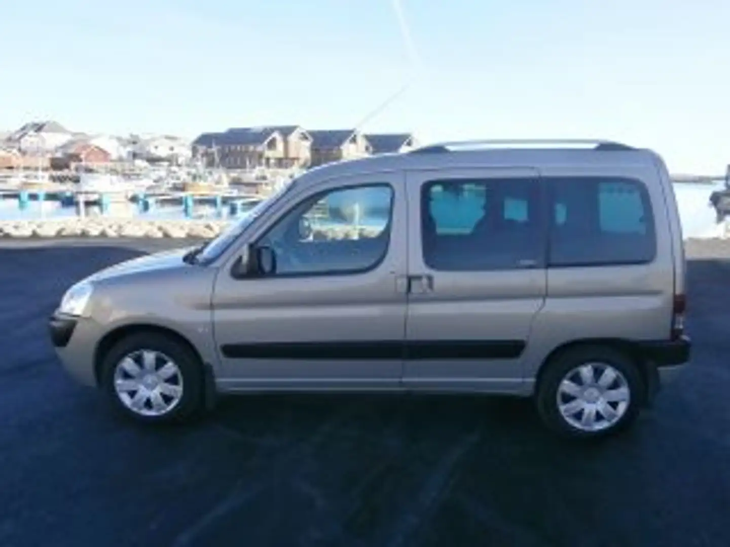 Citroen Berlingo BERLINGO PHC 1.6 HDi 800 KG CONFORT - 2