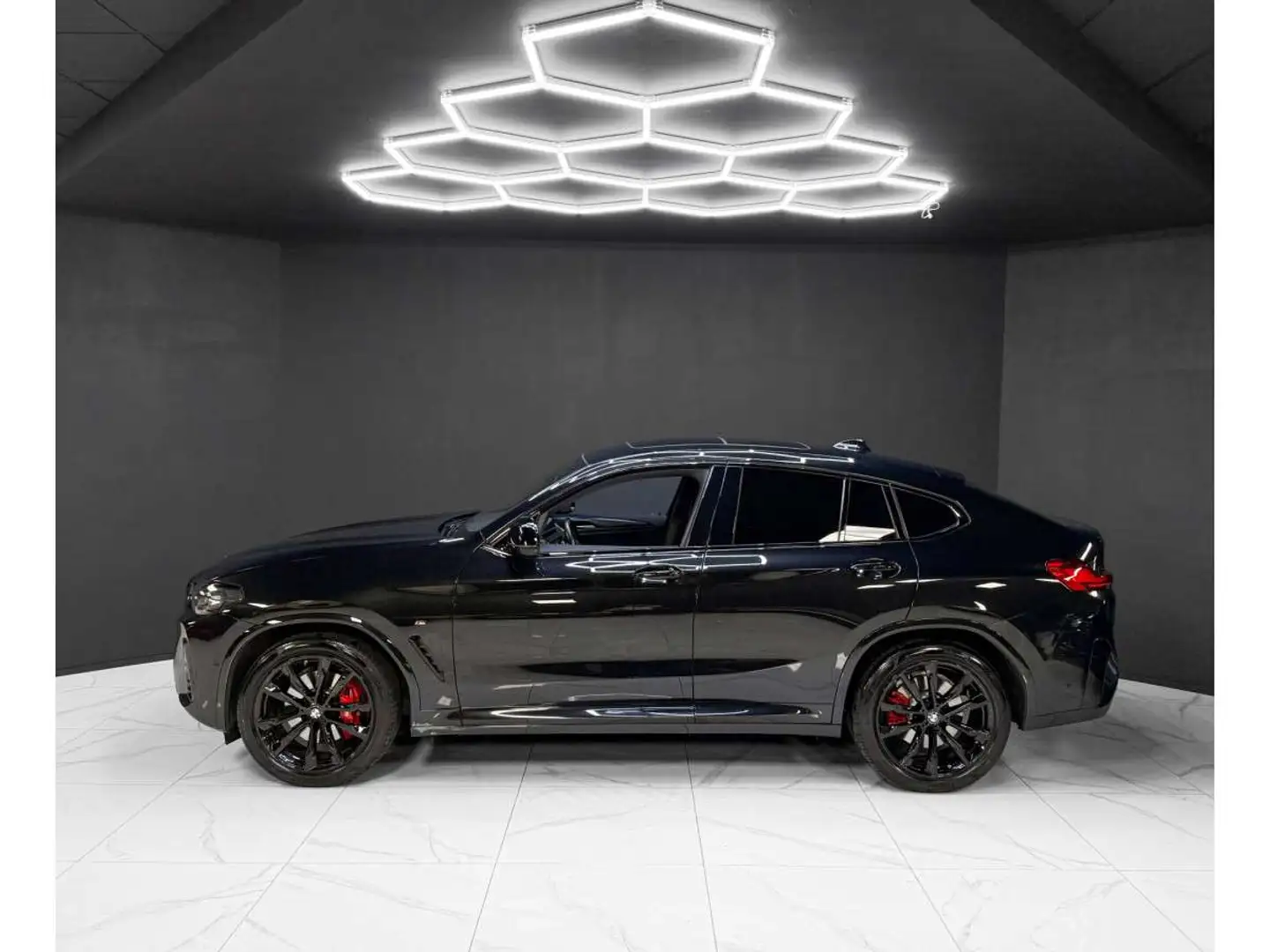 BMW X4 M 40 X4 M40 D Zwart - 2