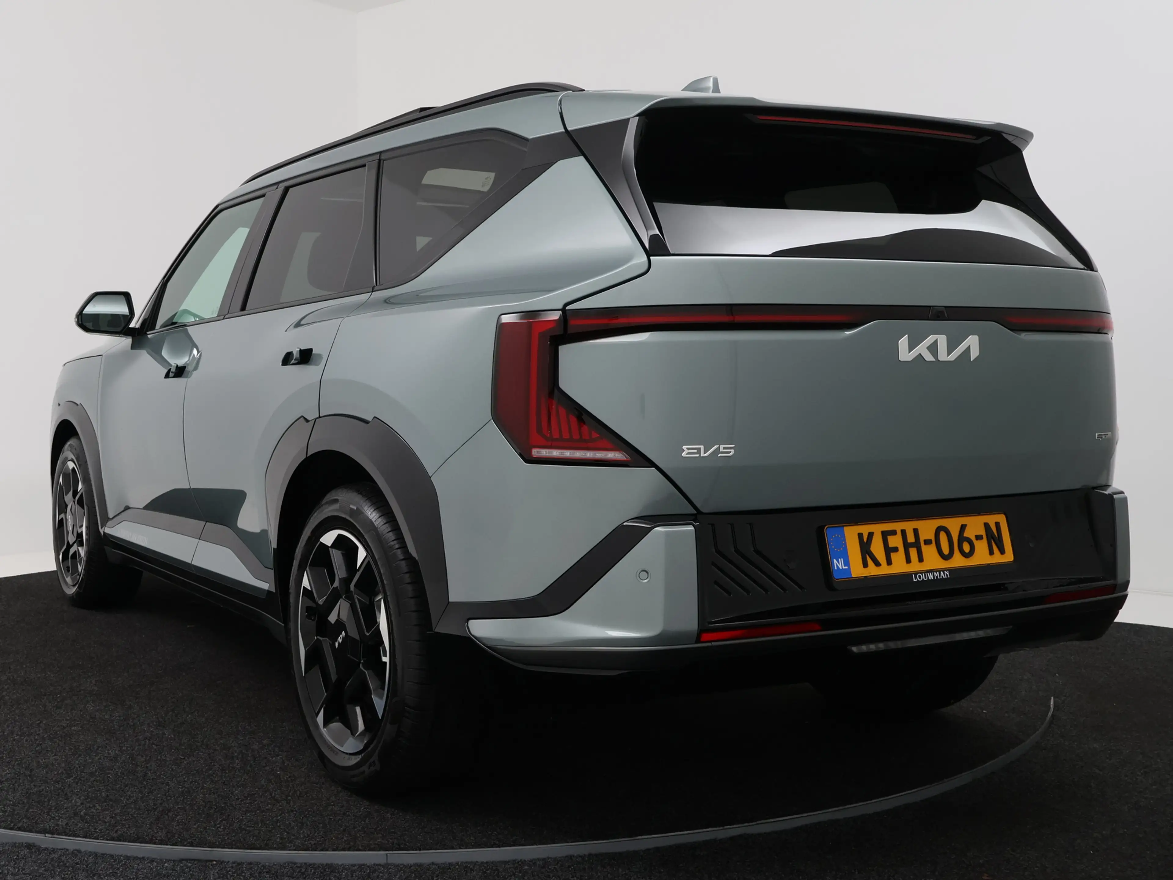 Kia EV5 GT-Line Business Edition 81.4 kWh | Company Car | — photo 3
