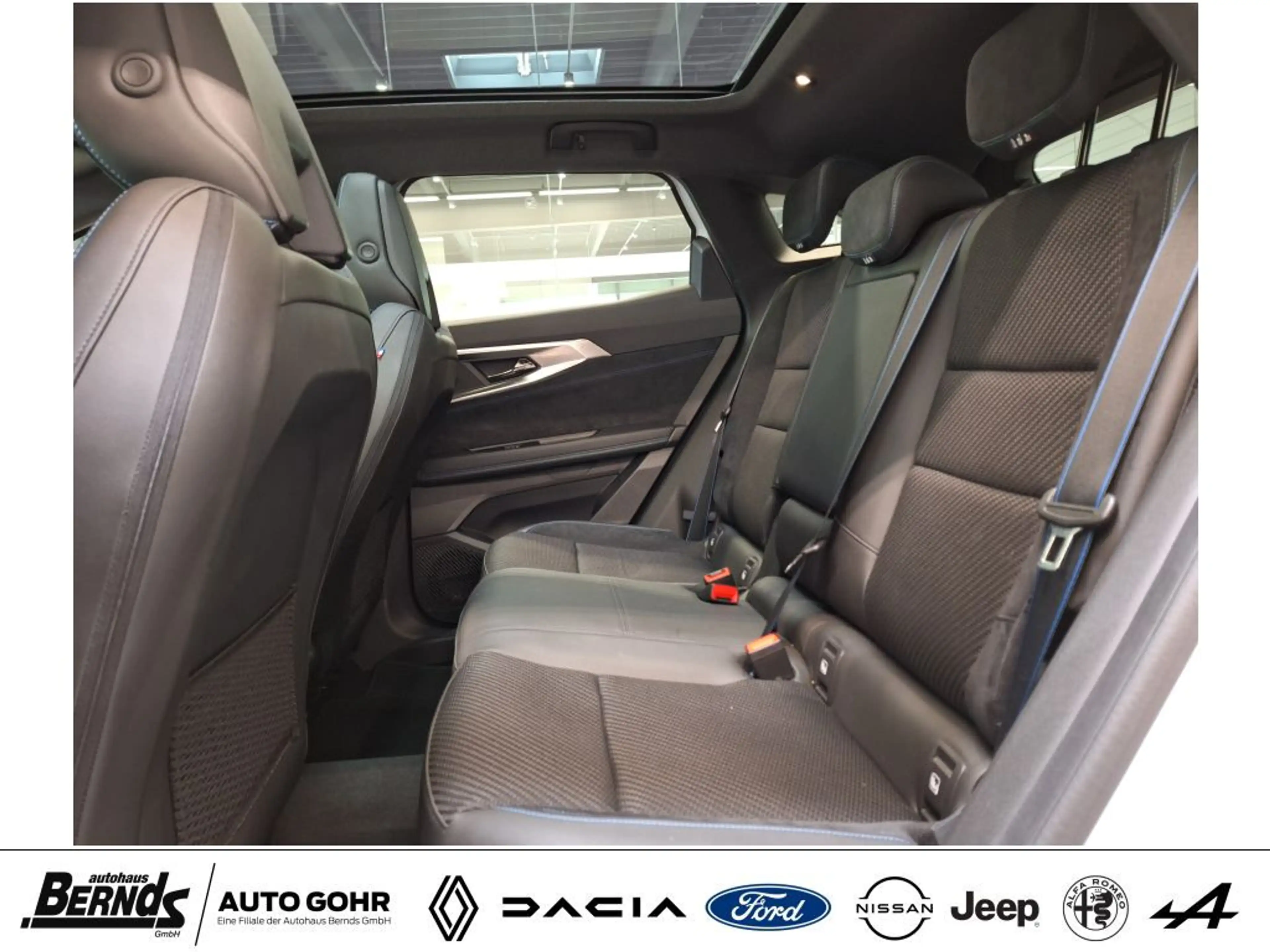Renault Austral E-Tech 200 Iconic Esprit Alpine AHK PANO LEDMATRIX — photo 9