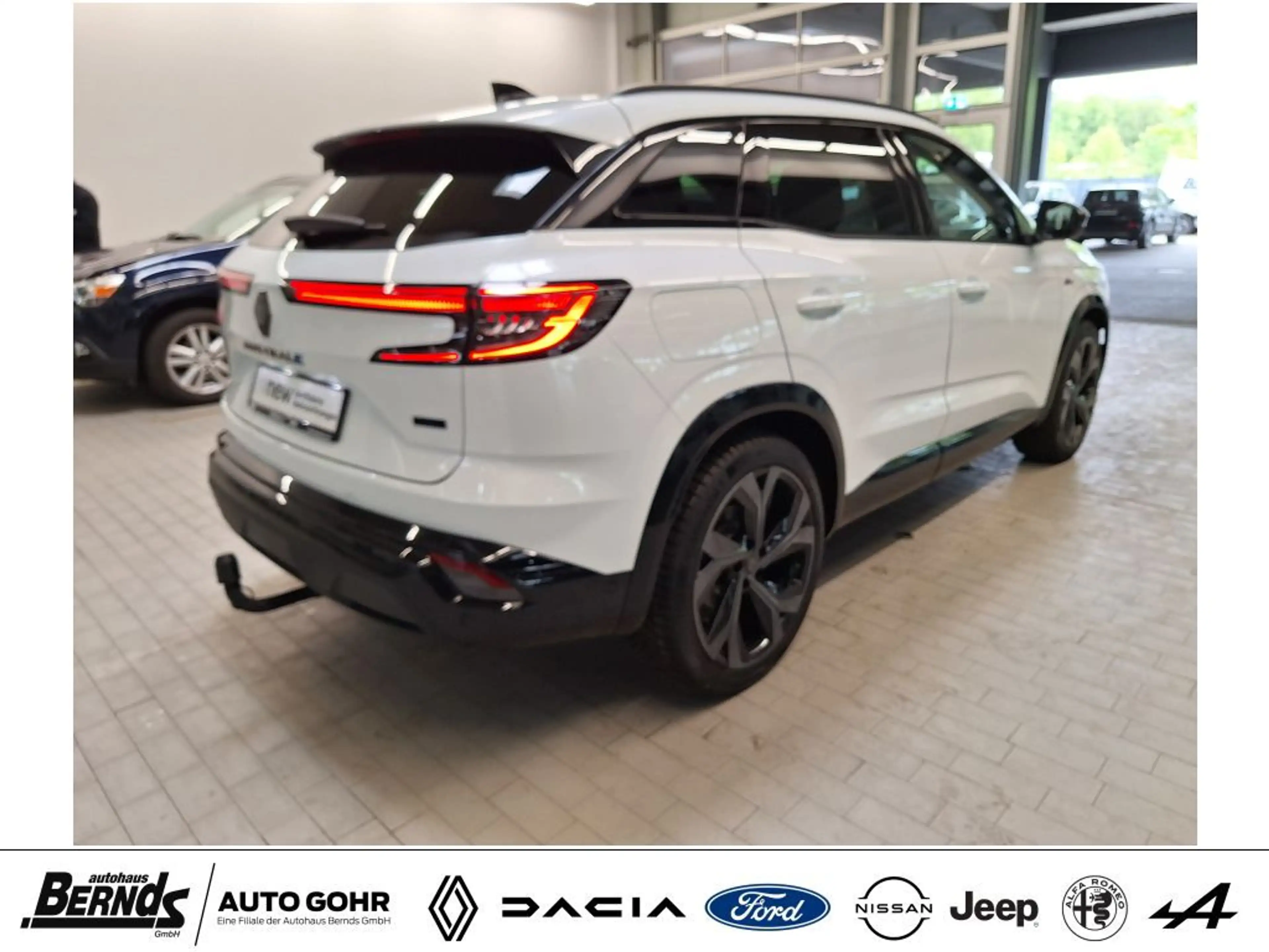 Renault Austral E-Tech 200 Iconic Esprit Alpine AHK PANO LEDMATRIX — photo 5