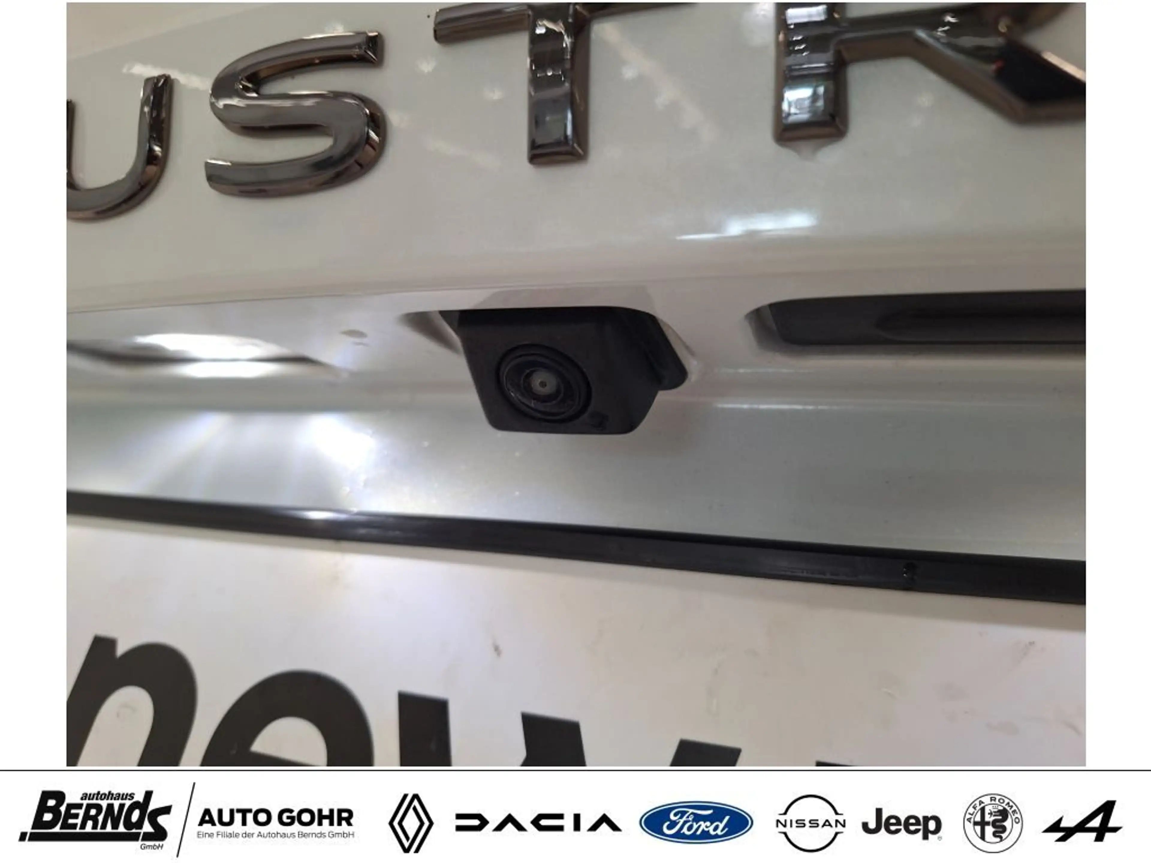Renault Austral E-Tech 200 Iconic Esprit Alpine AHK PANO LEDMATRIX — photo 7