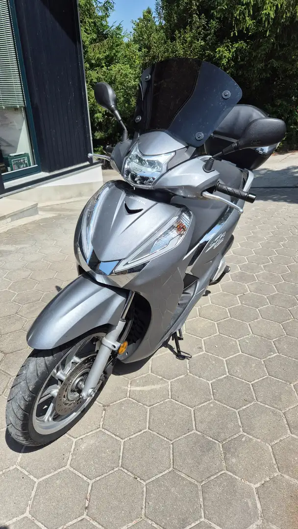 Honda SH 300 Gris - 2