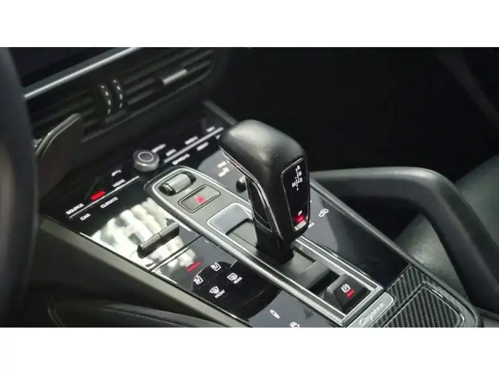 Porsche Cayenne Coupé 3.0 2020, foto 11