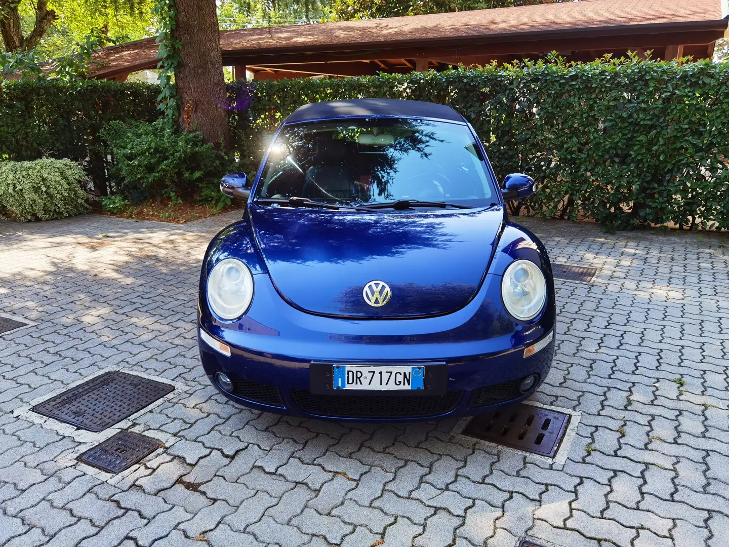 Volkswagen New Beetle Cabrio 1.9 tdi 105cv - 2