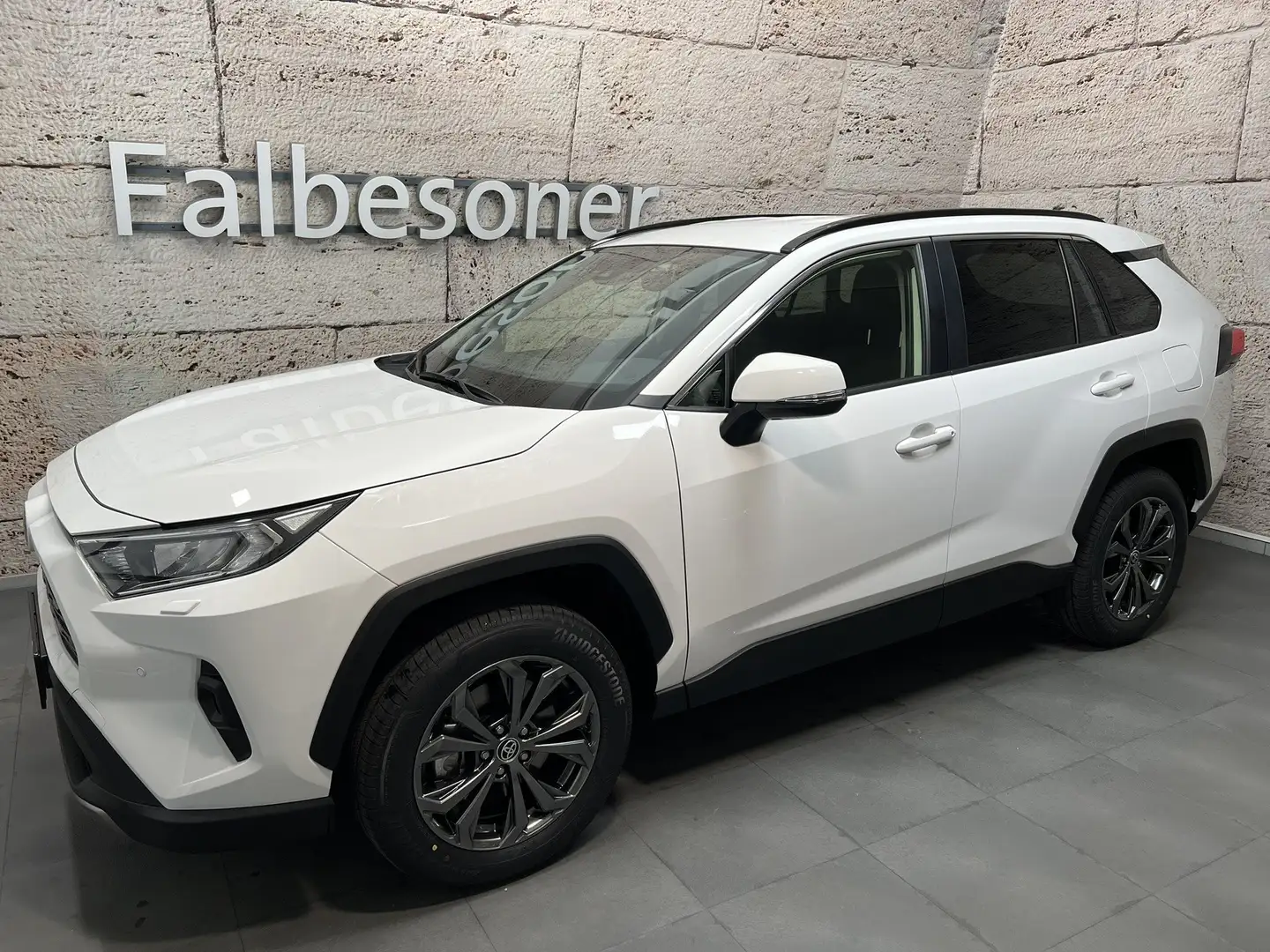 Toyota RAV 4 RAV4 2,5 Hybrid 4x4 Active Drive Weiß - 2