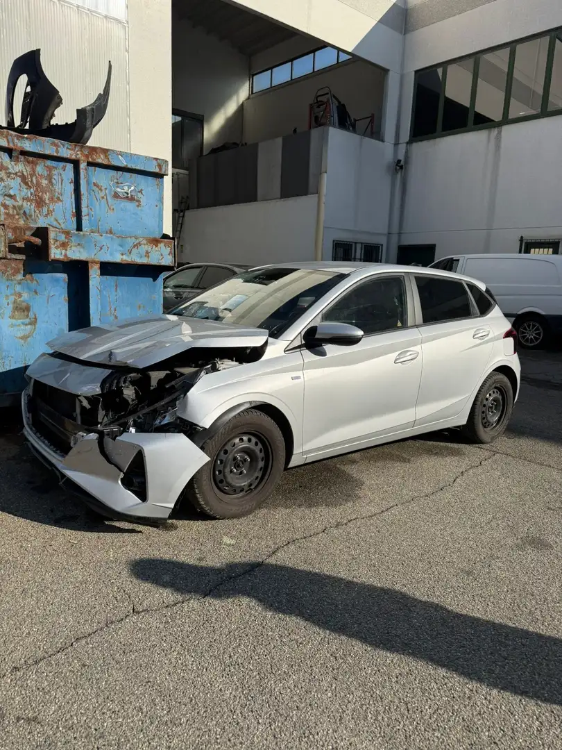 Hyundai i20 1.0 t-gdi 48V Bose imt - 2