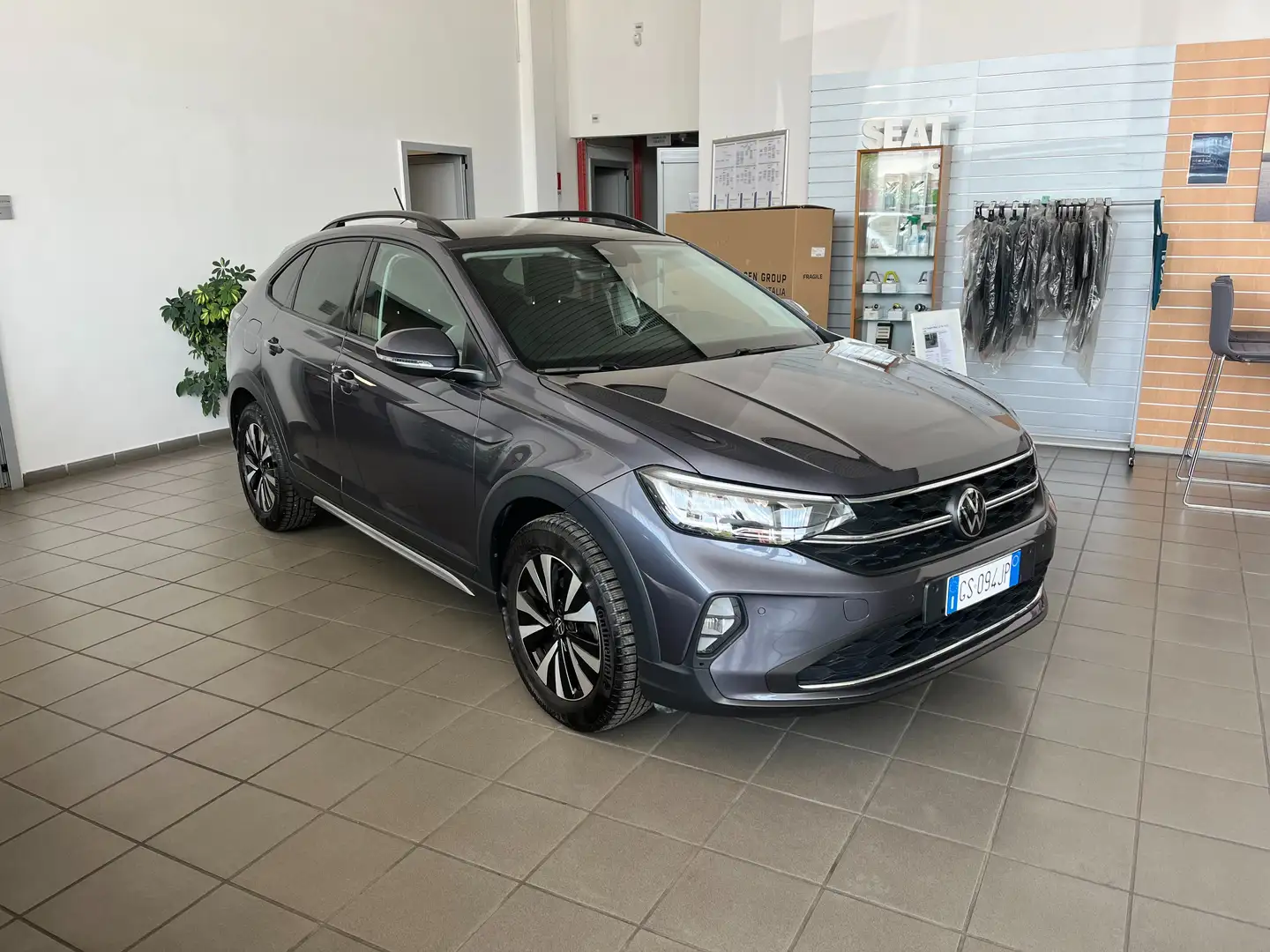 Volkswagen Taigo Taigo 1.0 tsi Life 95cv Grau - 2