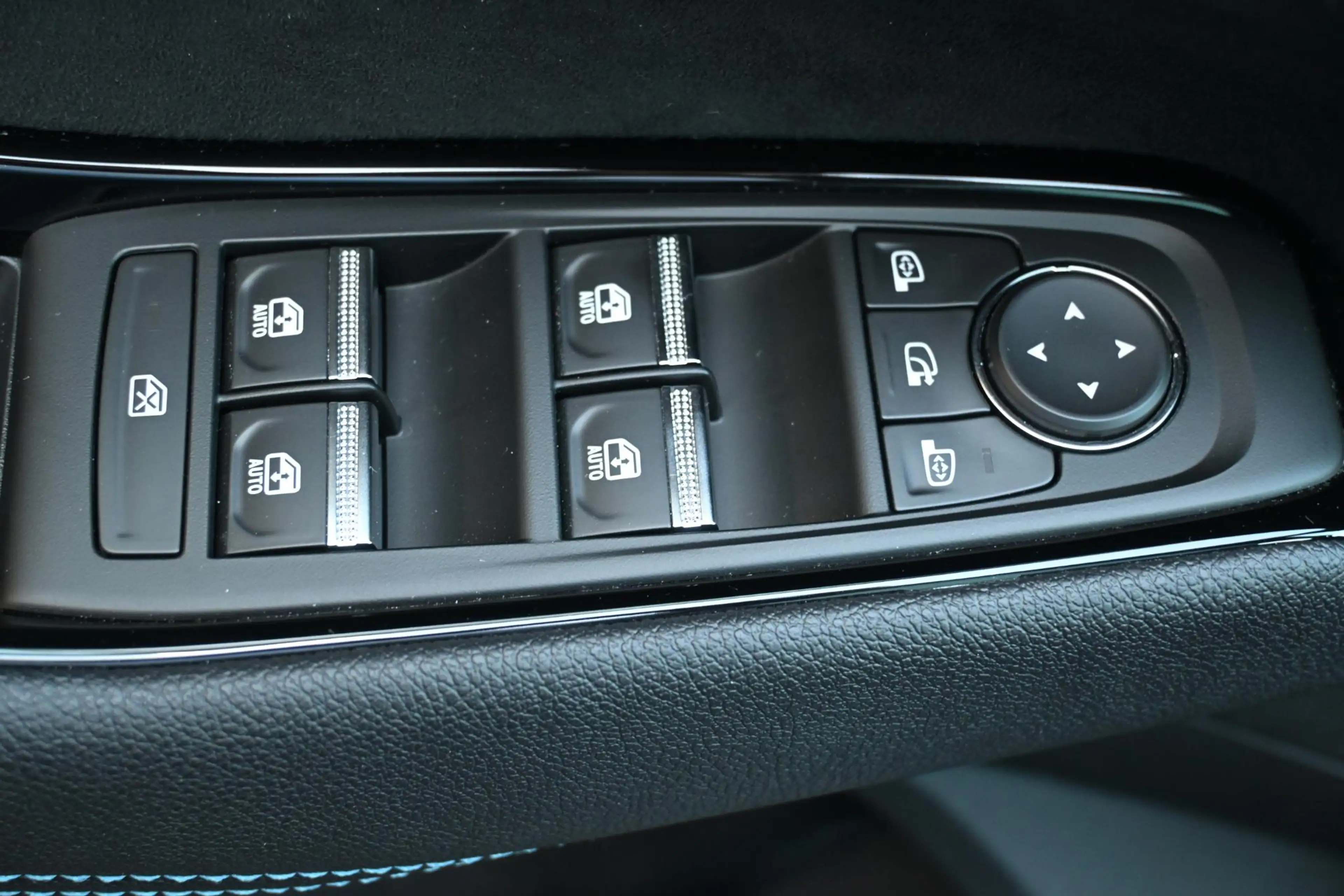 Renault Austral E-Tech full hybrid 200 esprit Alpine | STUUR/STOEL — photo 27