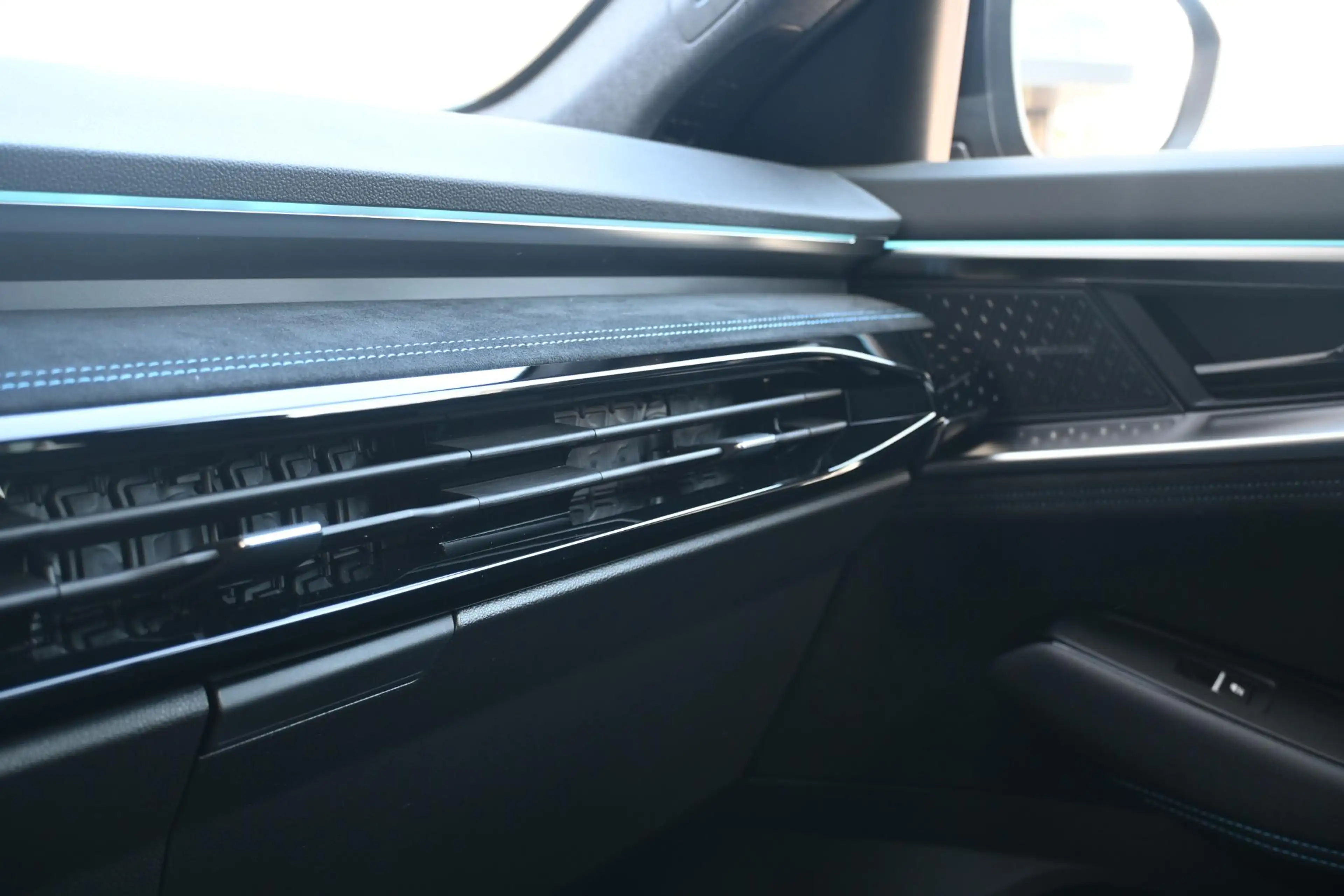 Renault Austral E-Tech full hybrid 200 esprit Alpine | STUUR/STOEL — photo 25