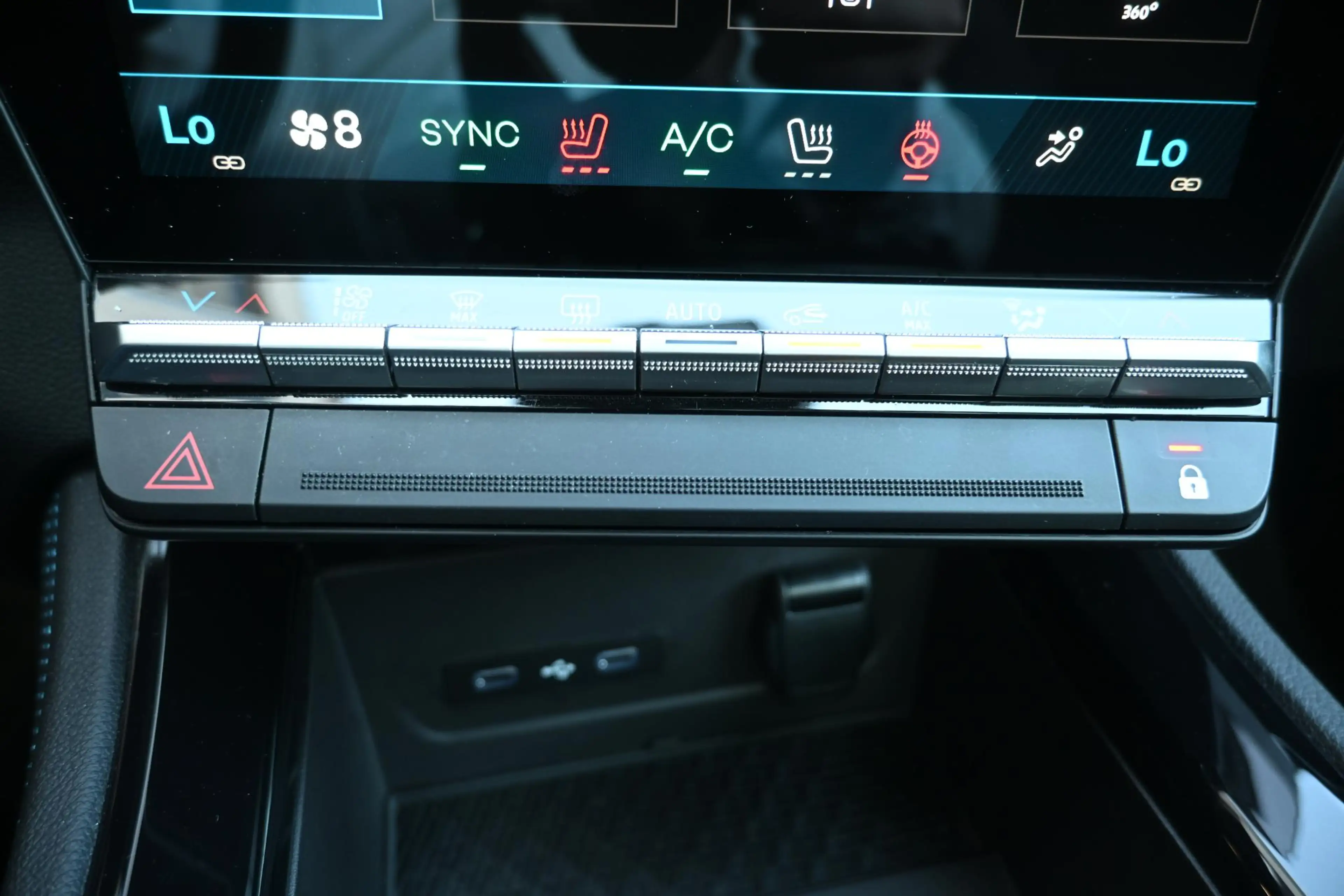 Renault Austral E-Tech full hybrid 200 esprit Alpine | STUUR/STOEL — photo 24