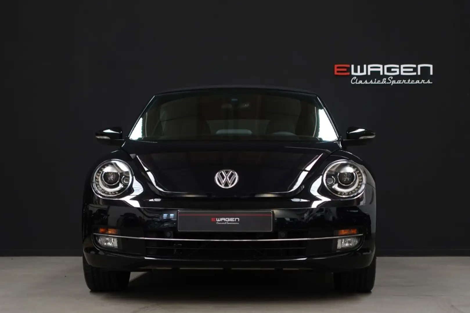 Volkswagen Beetle Cabrio 2.0 TSI Sport DSG 210 Noir - 2