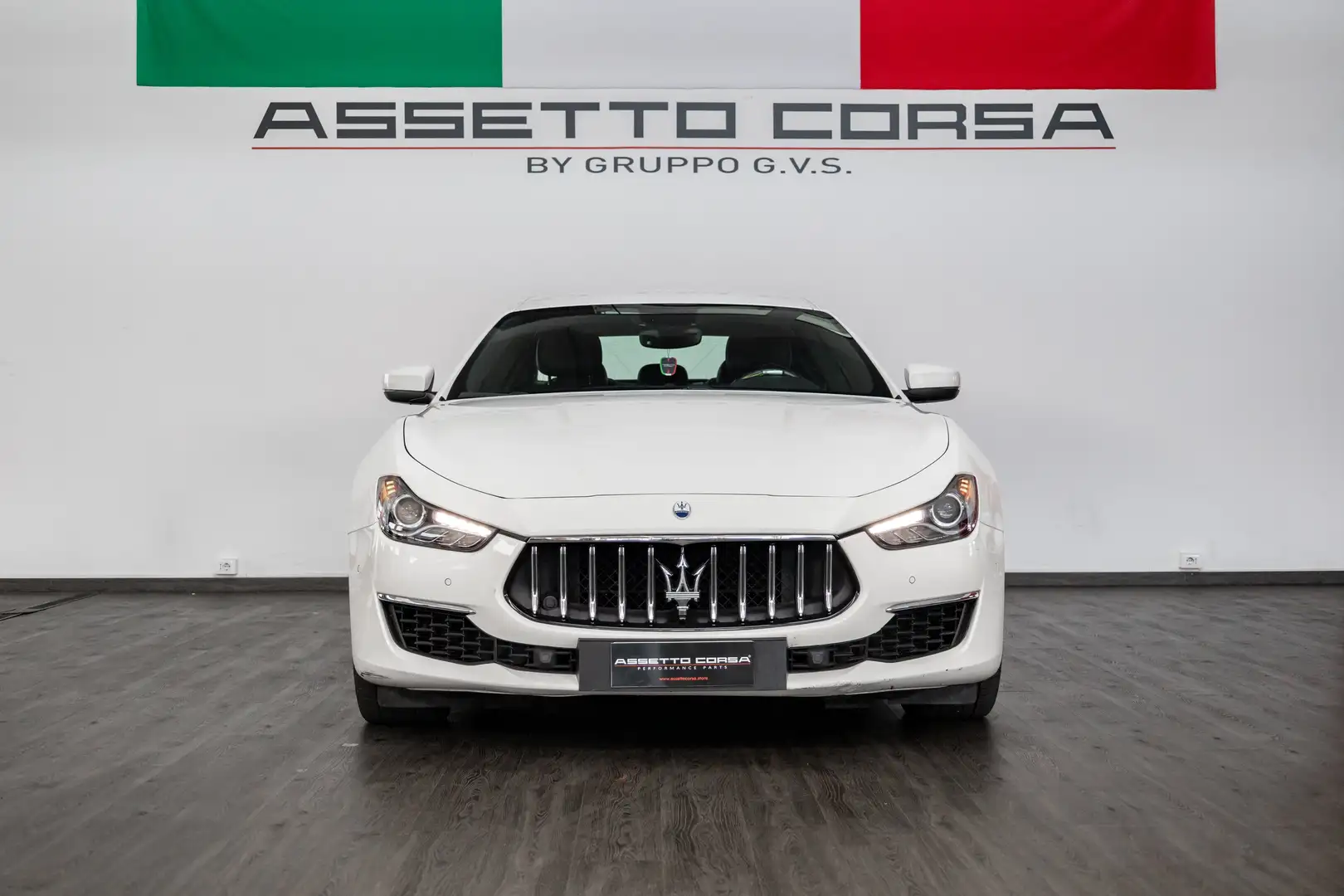 Maserati Ghibli Ghibli III 2021 2.0 mhev Executive 330cv rwd auto Weiß - 2