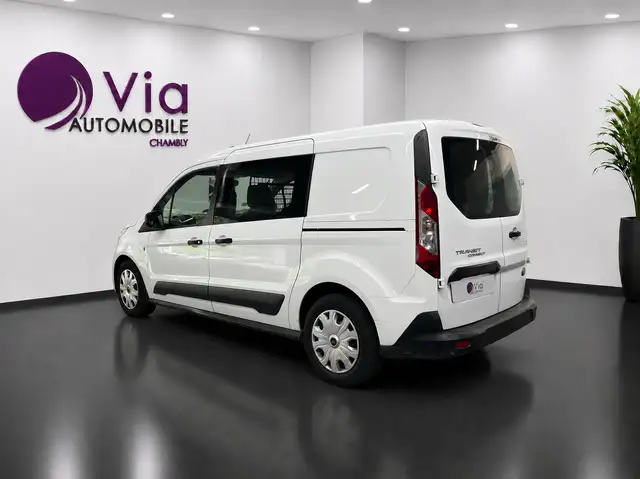 Ford Transit Connect view 7