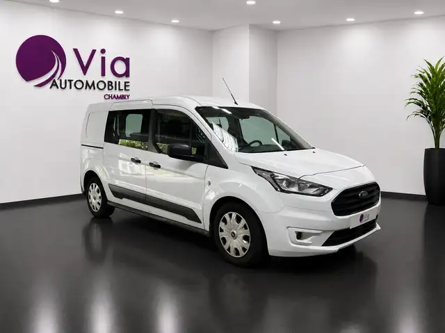 Ford Transit Connect view 3