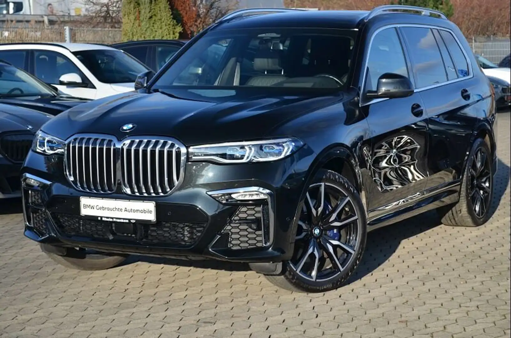BMW X7 xDrive40i M Sport AHK.Laser.Integral-L.ACC.TV Schwarz - 2