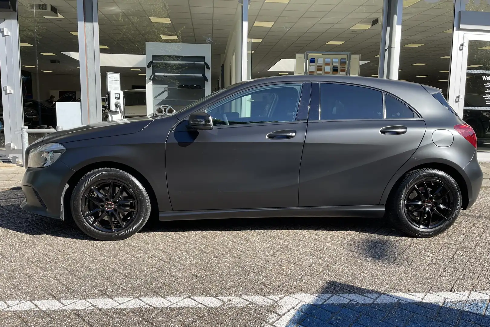 Mercedes-Benz A 160 My First Star | AIRCO | CRUISE CONTROL | BLUETOOTH Noir - 2