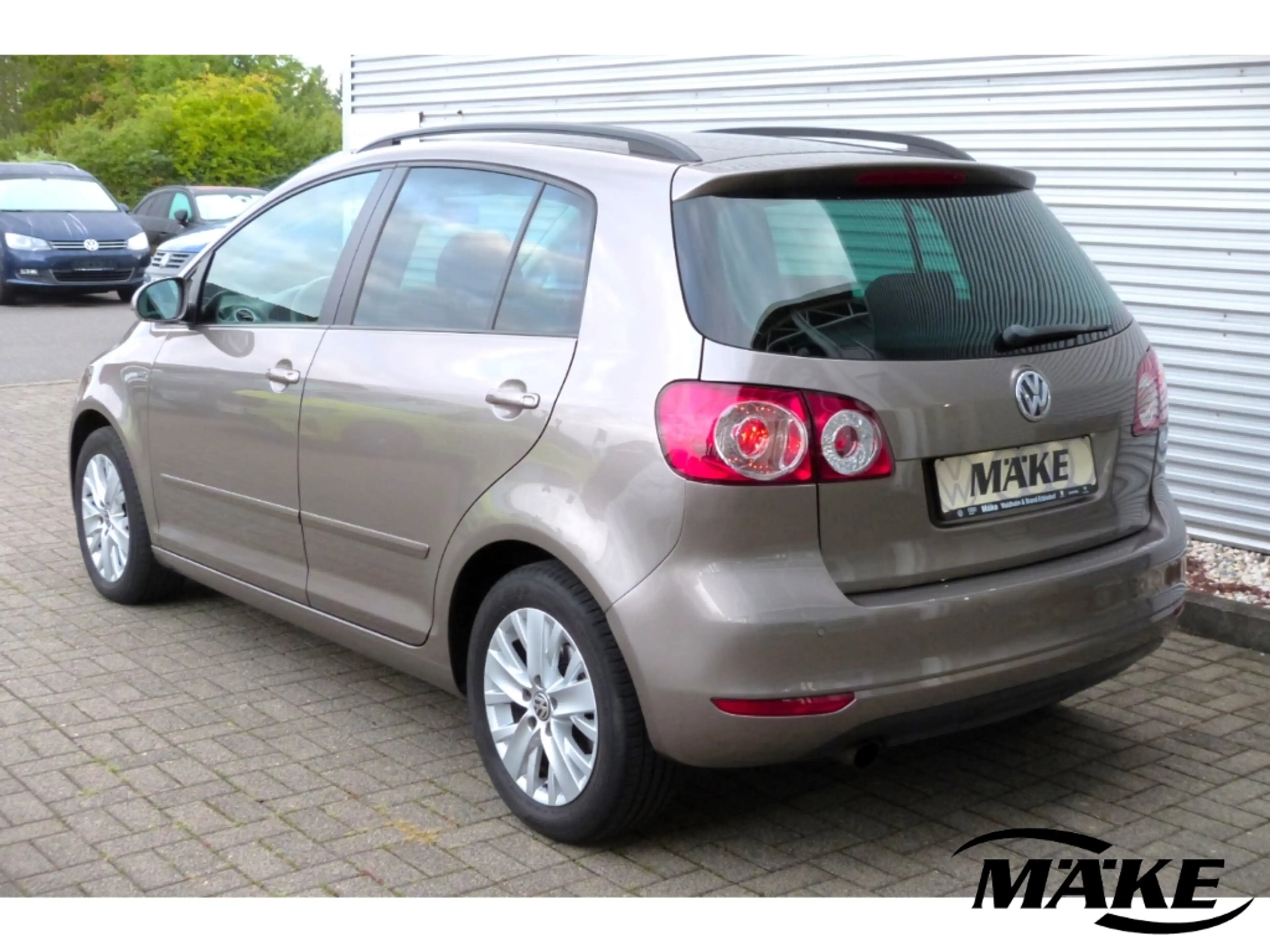 Volkswagen Golf Plus 1.6 TDI,Life,AHK,PDC+,SHZ,2-Zonen Climatronic, — photo 4