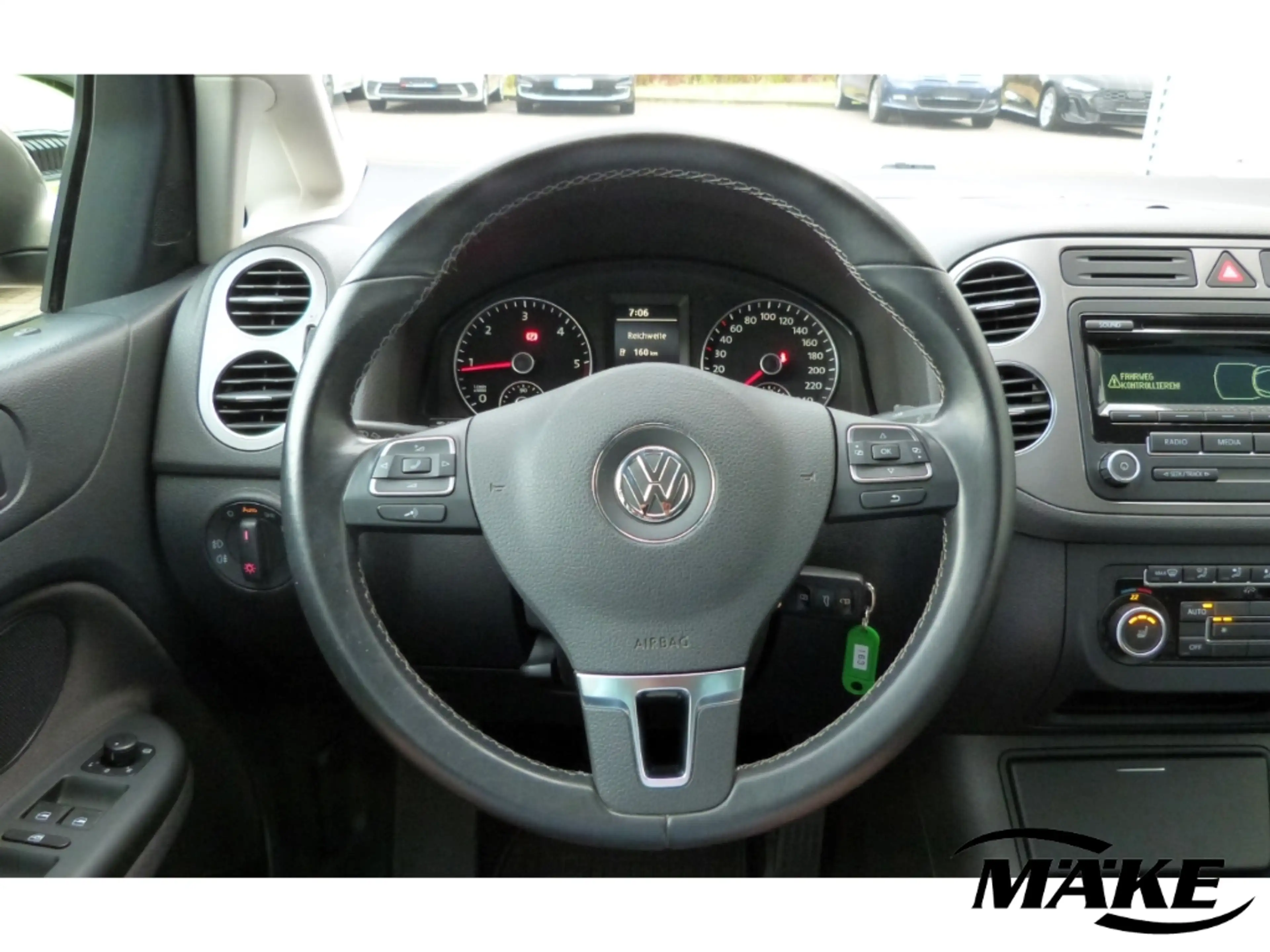 Volkswagen Golf Plus 1.6 TDI,Life,AHK,PDC+,SHZ,2-Zonen Climatronic, — photo 9