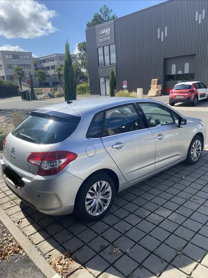 Citroen C4 Berline — photo 3