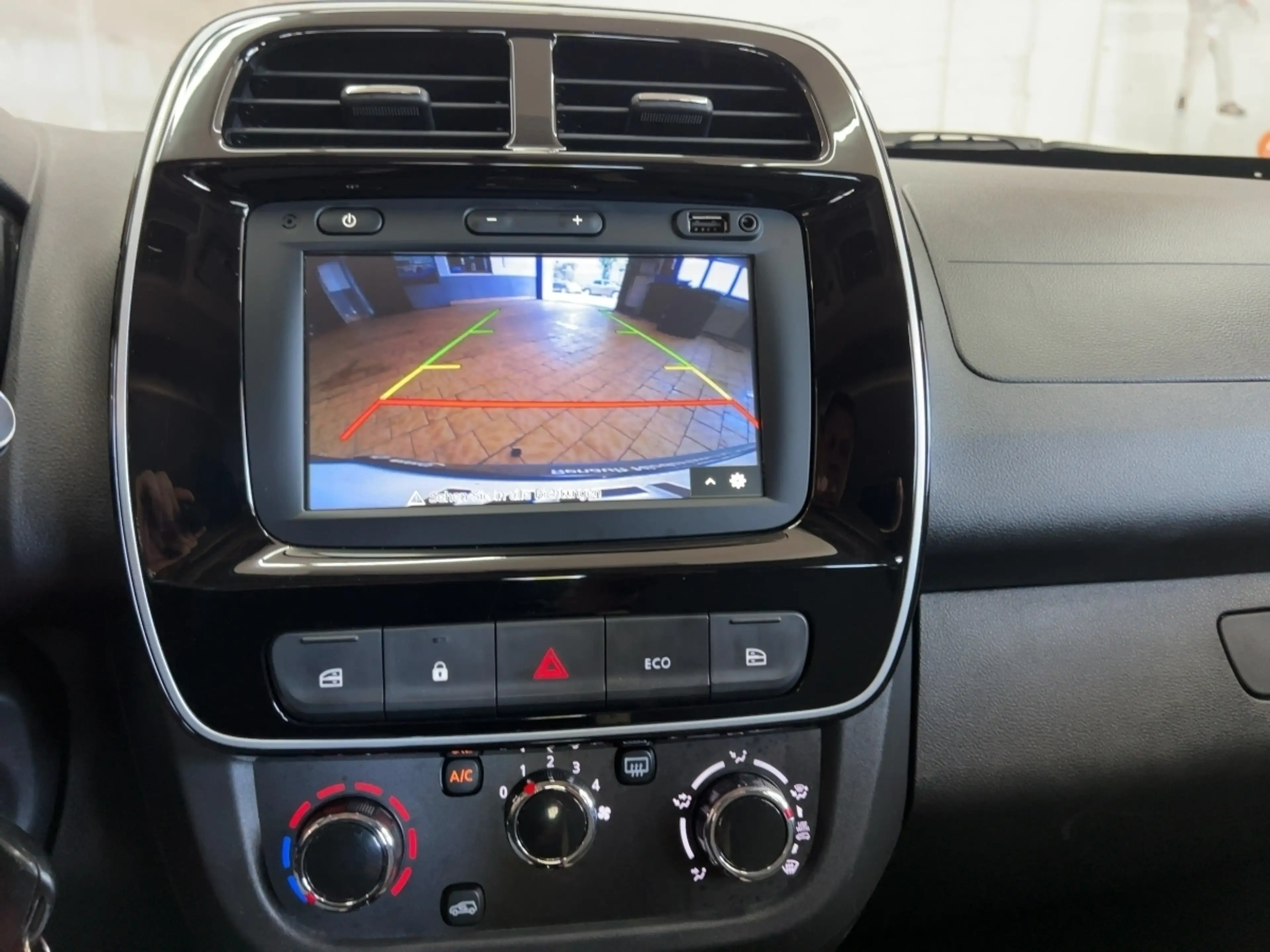 Dacia Spring Essential 45 — photo 12