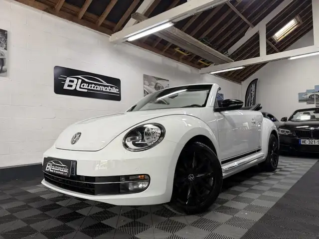 Volkswagen Coccinelle CABRIOLET 1.2 TSI - 105ch CLUB - Radars - GPS - Bluetooth - Régulateur