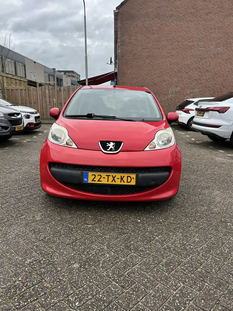 Peugeot 107 1.0 LAGE KM NAP | AIRCO | Nieuw APK | Onderhoudsbr Rood - 1