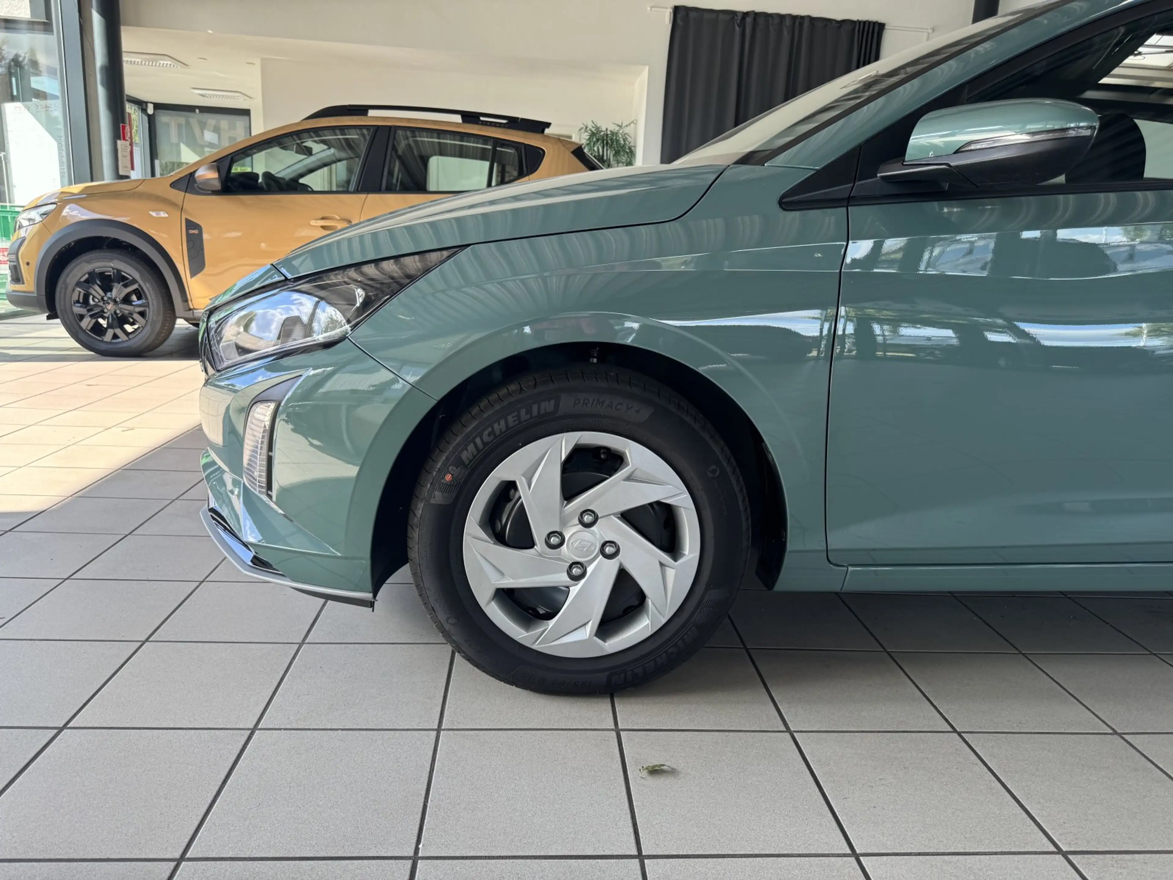 Hyundai i20 1.0 T-GDI 74kw 7DCT Comfort|NAVI|PDC|KAMERA|APPLE — photo 8