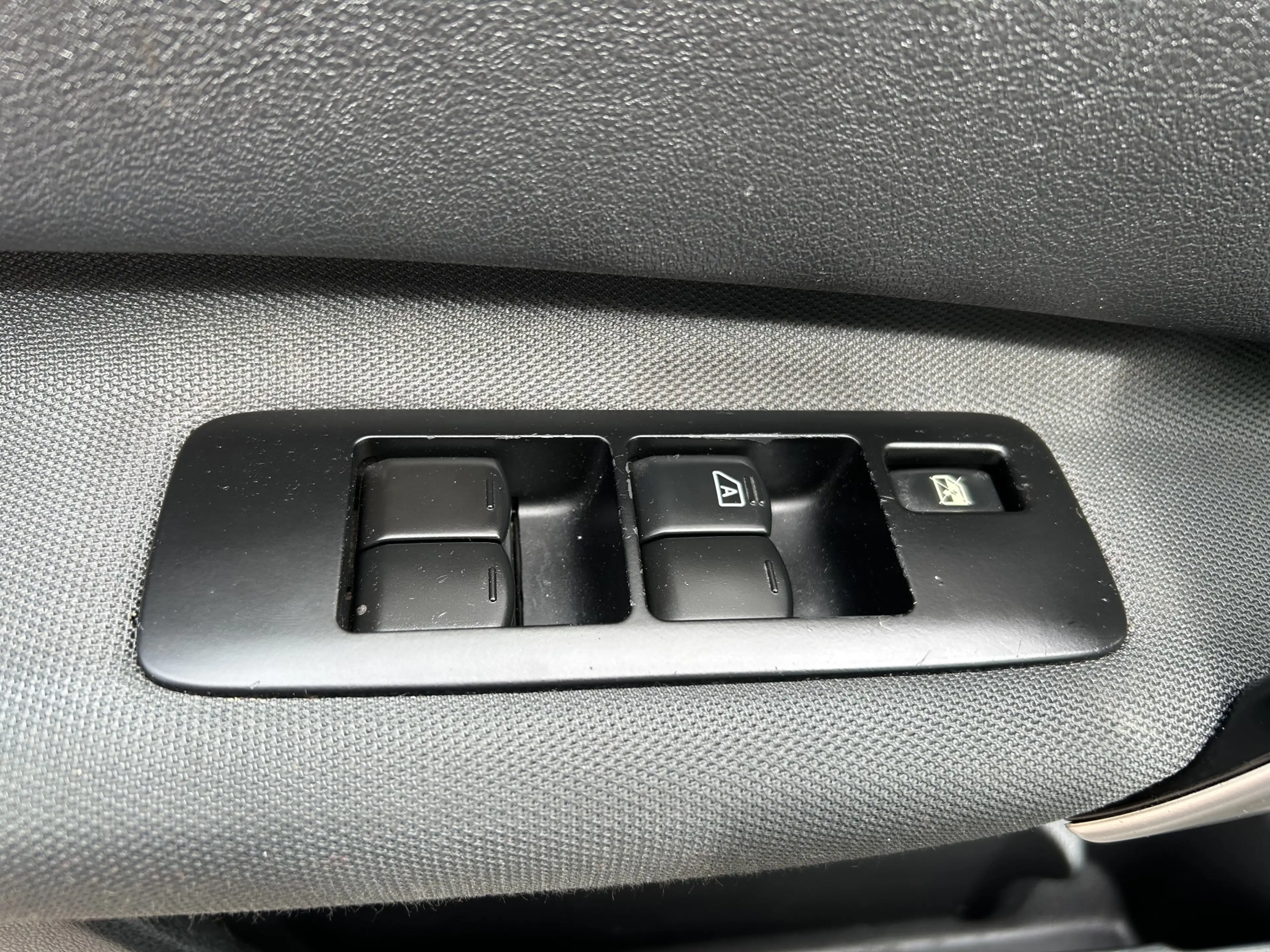 Nissan Qashqai+2 1.6 Connect Edition 7-pers Airco Panodak Camera — photo 9