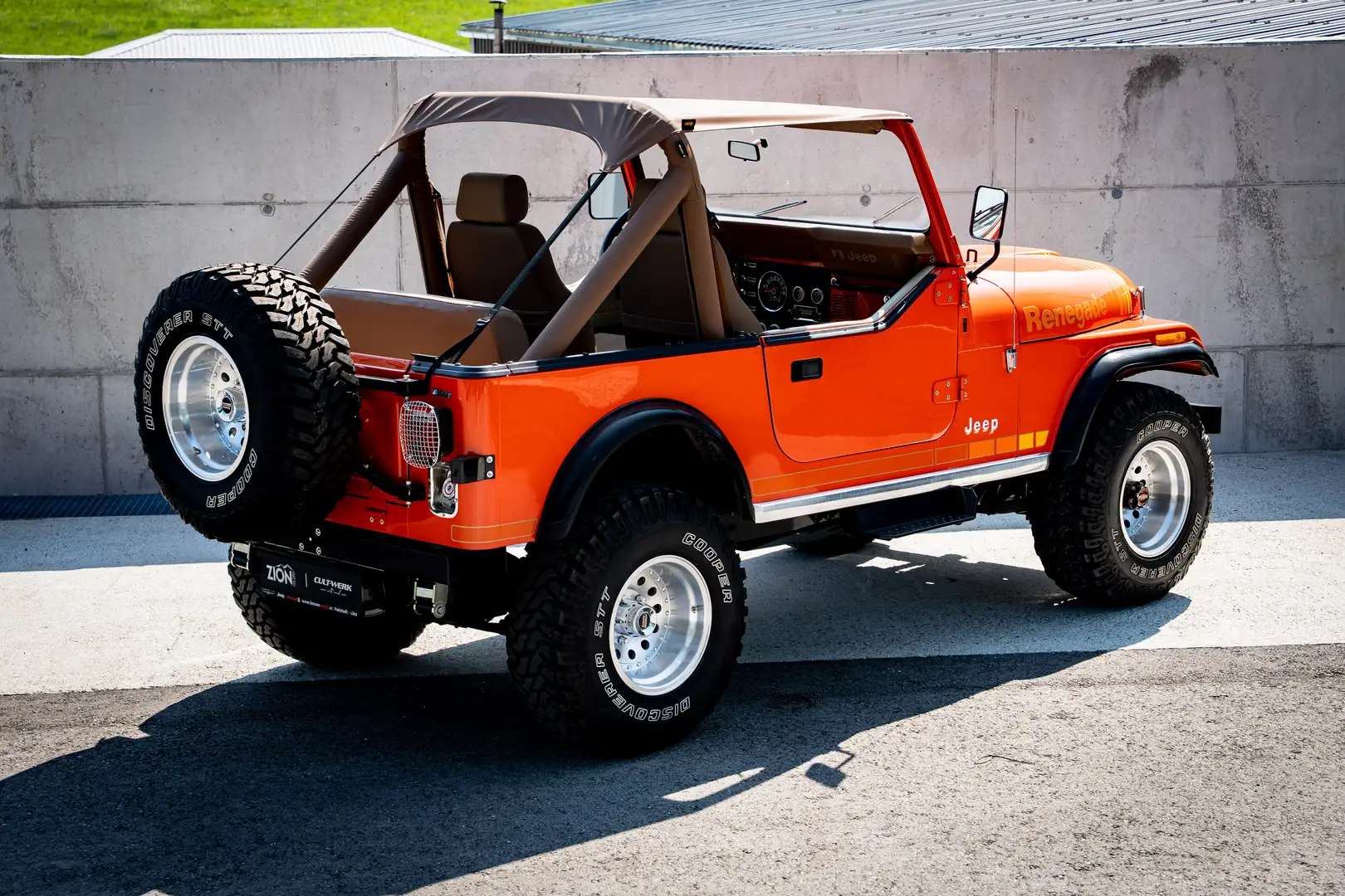 Jeep CJ-7 V8 RENEGADE WERTGUTACHTEN 98.5K aus SAMMLUNG Orange - 2