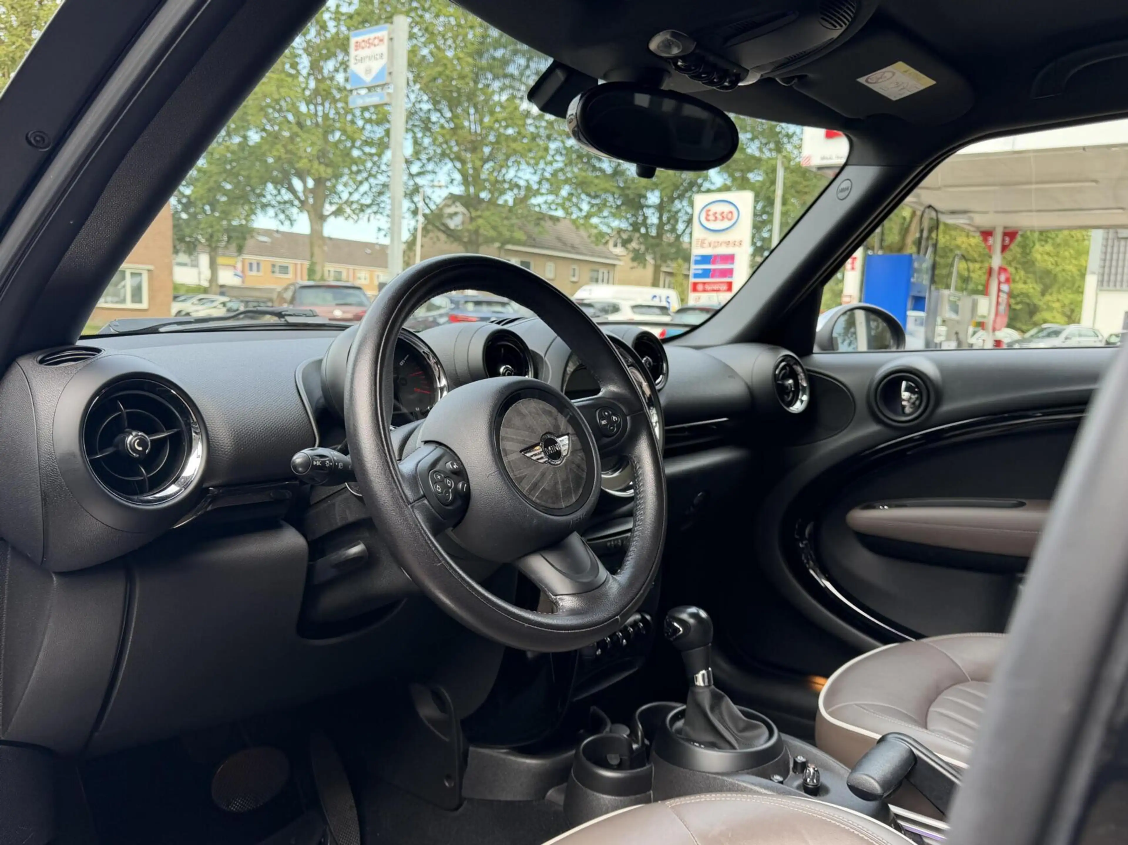 MINI One Countryman 1.6 Pepper Climat, Navi, Radio, LM.. — photo 2