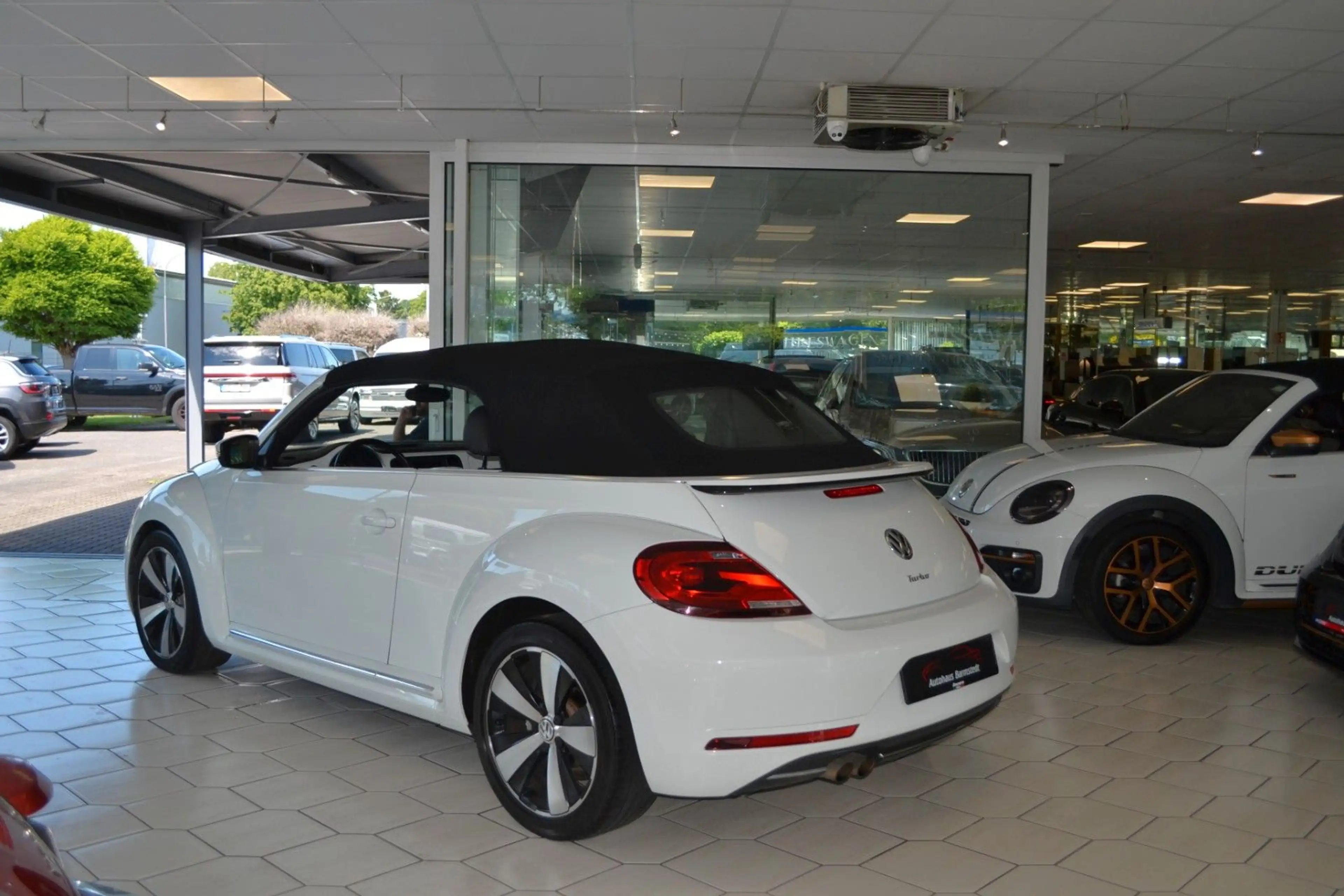 Volkswagen Beetle Cabriolet 2,0 TSI  BMT/Start-Stopp — photo 13