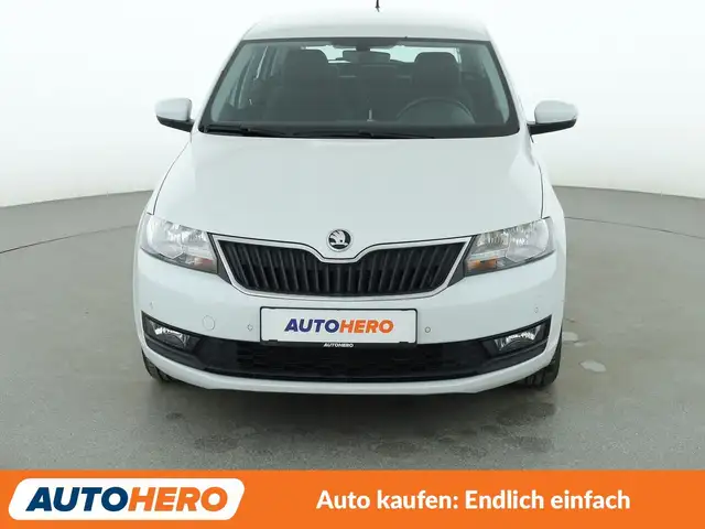 Skoda Rapid view 9