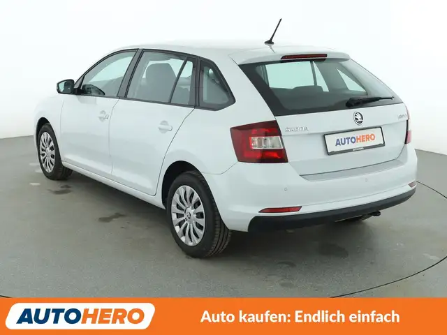 Skoda Rapid view 4