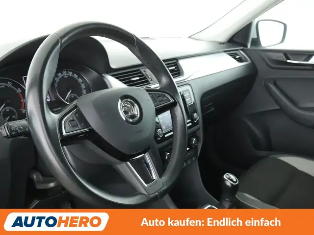 Skoda Rapid view 11