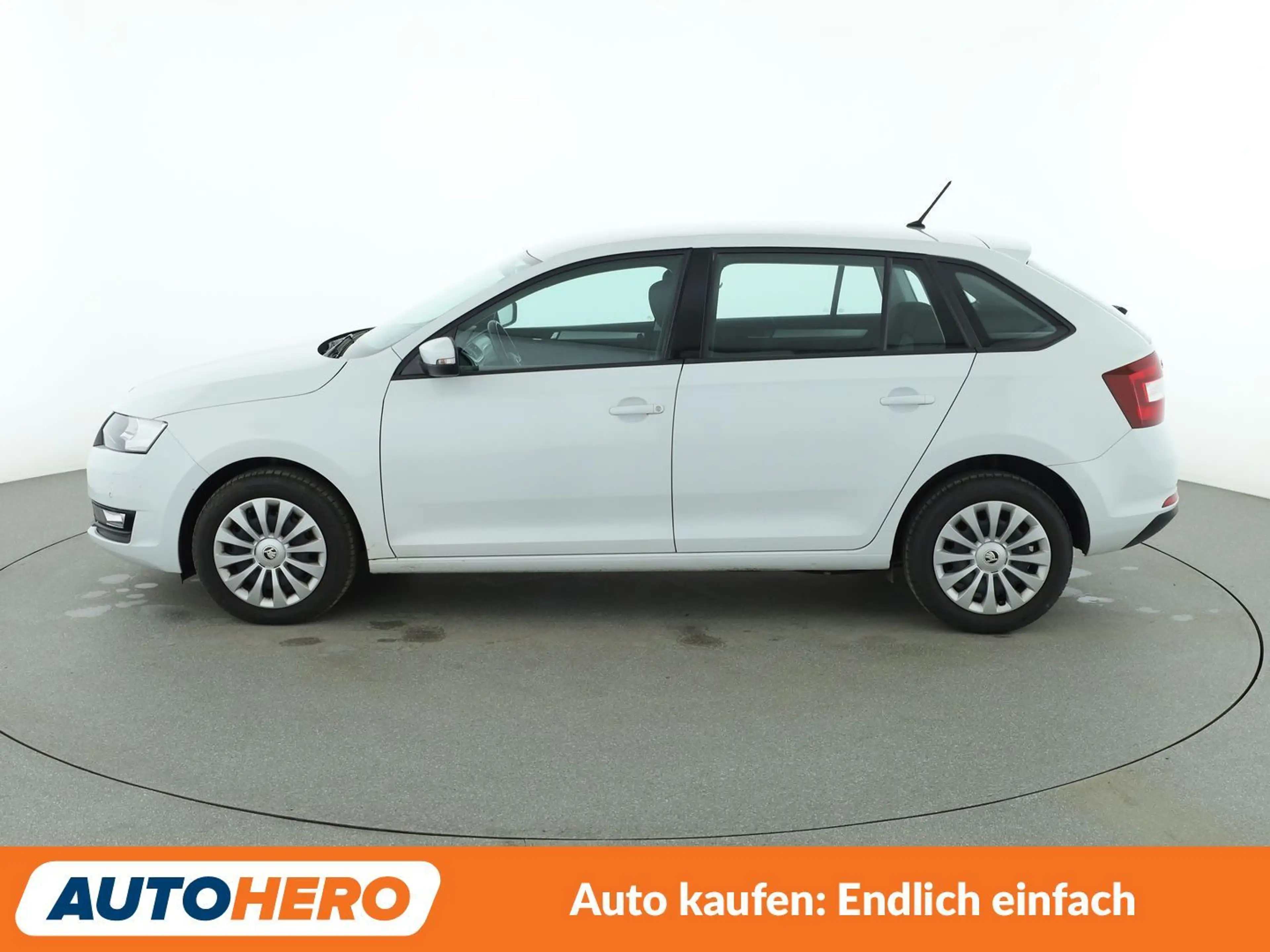 Skoda Rapid/Spaceback 1.0 TSI Ambition*APP*TEMPO*PDC* — photo 3