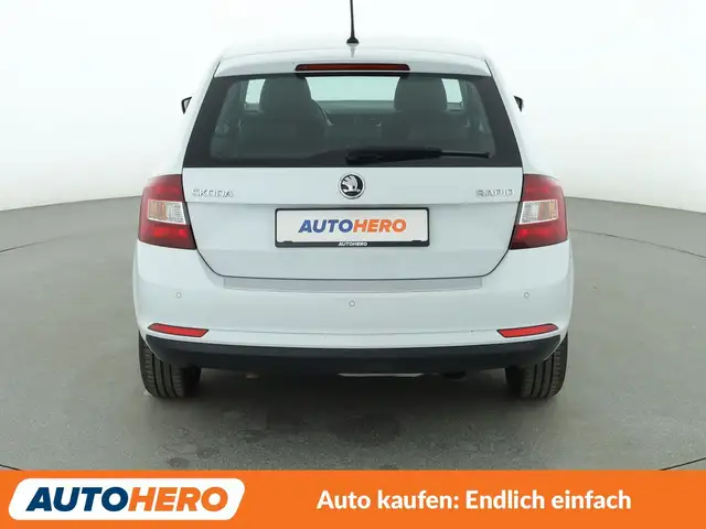 Skoda Rapid view 5