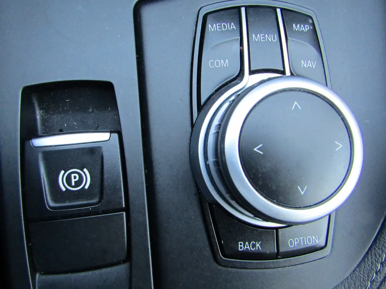 BMW X1 снимка BMW X1