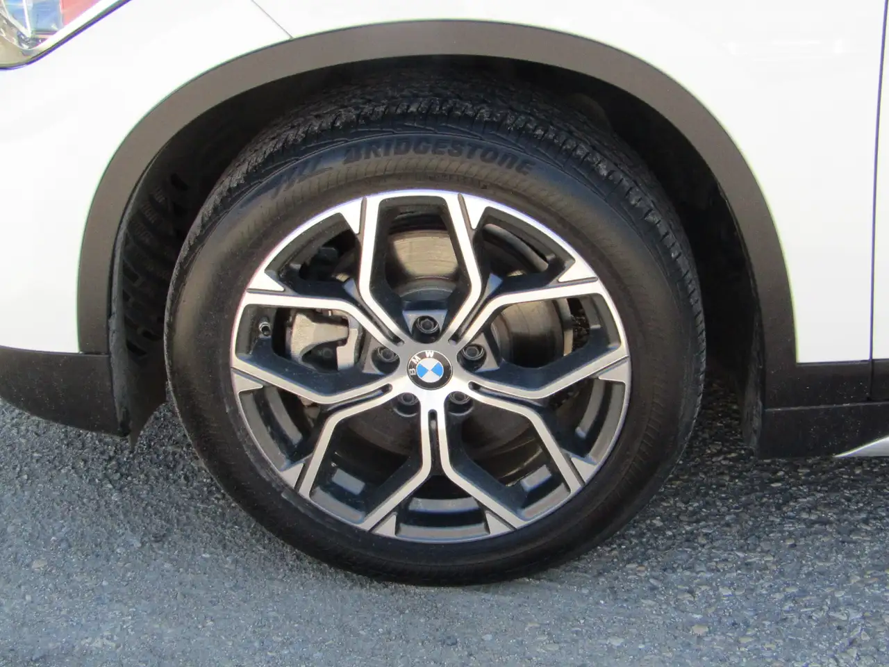 BMW X1 снимка BMW X1