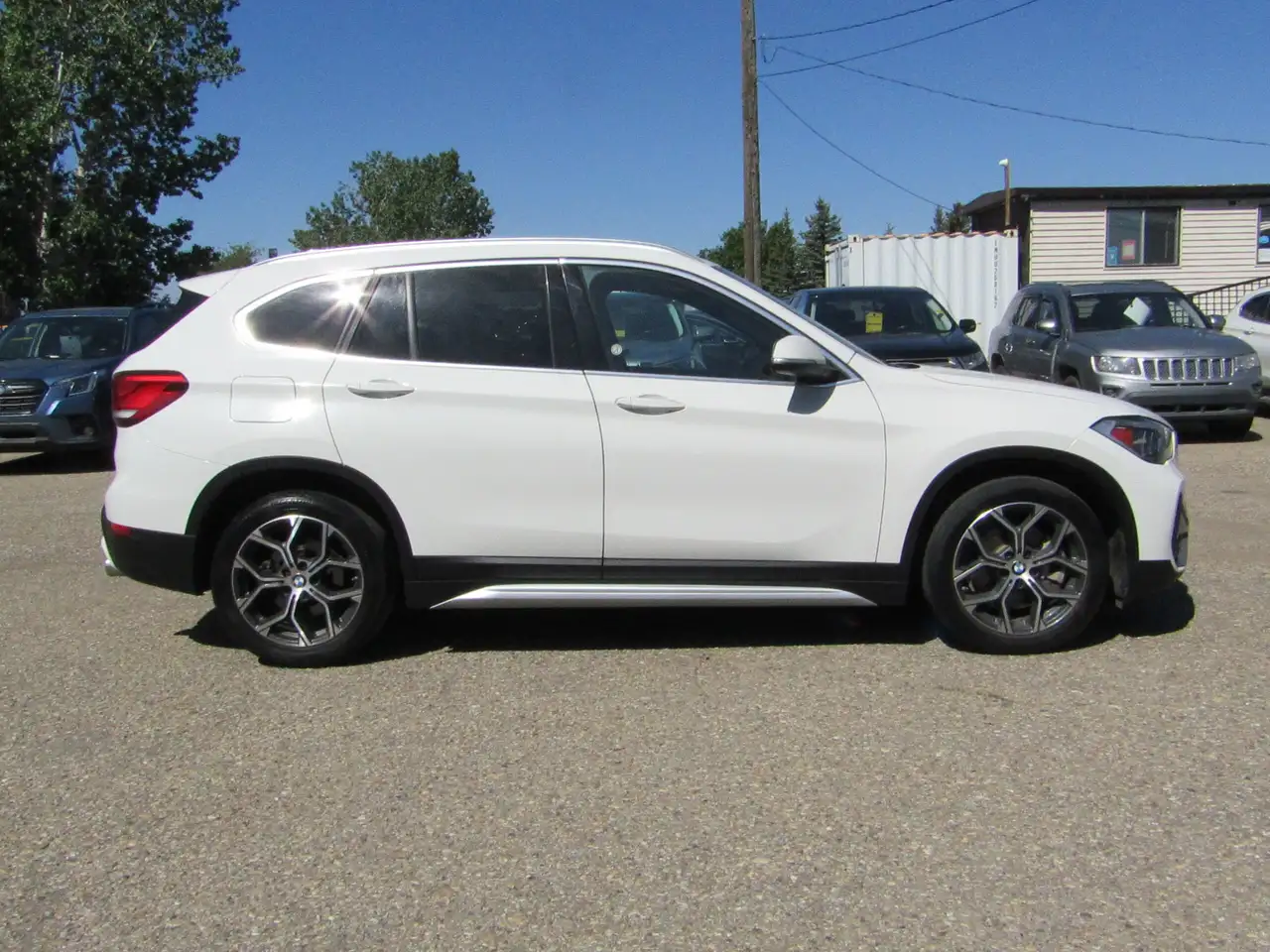BMW X1 снимка BMW X1