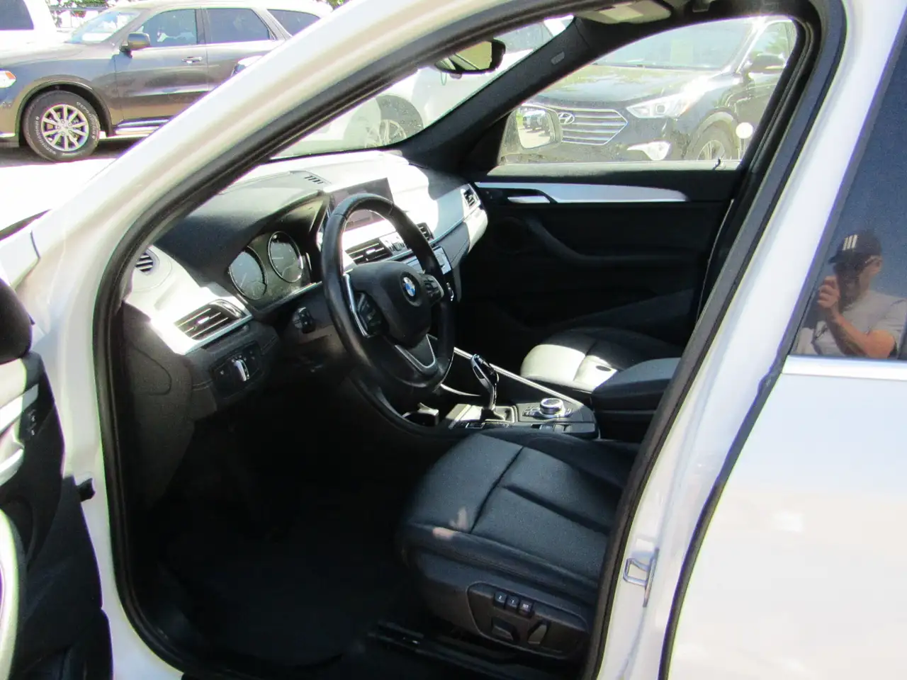 BMW X1 снимка BMW X1