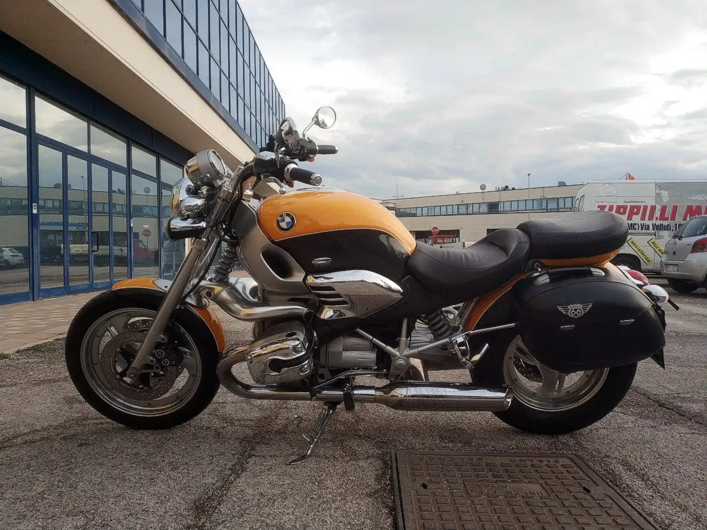BMW R 1200 C Independent Žlutá - 2