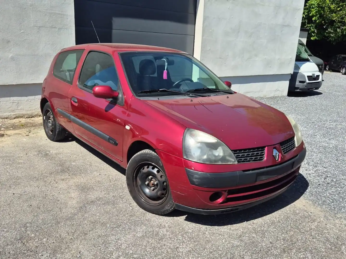Renault Clio 1.2i Rouge - 1