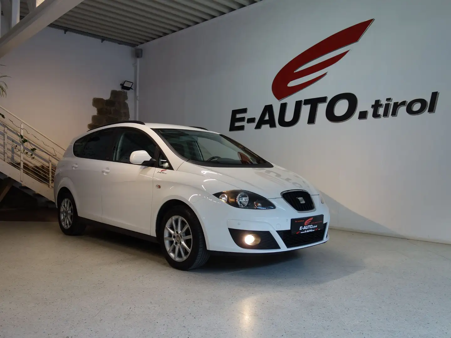 SEAT Altea XL TSI *SERVICEGEPFLEGT *NEUE §57a *NAVI *TEMPOMAT Weiß - 1